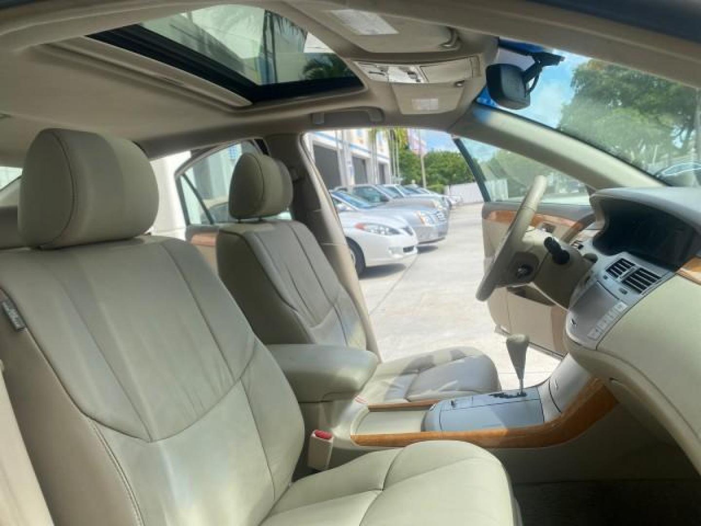 2006 Desert Sand Mica /Ivory Toyota Avalon XLS LOW MILES 53,114 (4T1BK36B66U) with an 3.5L 24-Valve EFI DOHC V6 Engine engine, Automatic transmission, located at 4701 North Dixie Hwy, Pompano Beach, FL, 33064, (954) 422-2889, 26.240938, -80.123474 - OUR WEBPAGE FLORIDACARS1.COM HAS OVER 100 PHOTOS AND FREE CARFAX LINK 2006 TOYOTA AVALON XLS VIN: 4T1BK36B66U098736 4 T 1 B K 3 6 B 6 6 U 0 9 8 7 3 6 SEDAN 4 DR 3.5L V6 F DOHC 24V GASOLINE FRONT WHEEL DRIVE Top Features Alloy Wheels Front Seat Heaters Leather Seats Special Edition Sunroof(s) Basic F - Photo#12