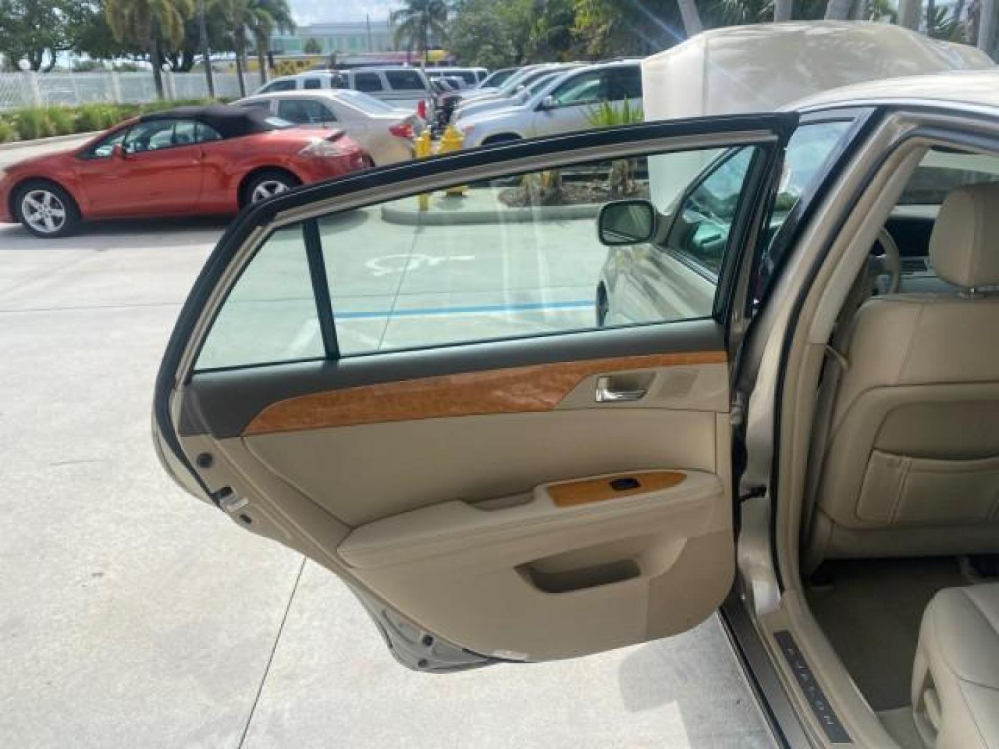 2006 Desert Sand Mica /Ivory Toyota Avalon XLS LOW MILES 53,114 (4T1BK36B66U) with an 3.5L 24-Valve EFI DOHC V6 Engine engine, Automatic transmission, located at 4701 North Dixie Hwy, Pompano Beach, FL, 33064, (954) 422-2889, 26.240938, -80.123474 - OUR WEBPAGE FLORIDACARS1.COM HAS OVER 100 PHOTOS AND FREE CARFAX LINK 2006 TOYOTA AVALON XLS VIN: 4T1BK36B66U098736 4 T 1 B K 3 6 B 6 6 U 0 9 8 7 3 6 SEDAN 4 DR 3.5L V6 F DOHC 24V GASOLINE FRONT WHEEL DRIVE Top Features Alloy Wheels Front Seat Heaters Leather Seats Special Edition Sunroof(s) Basic F - Photo#13