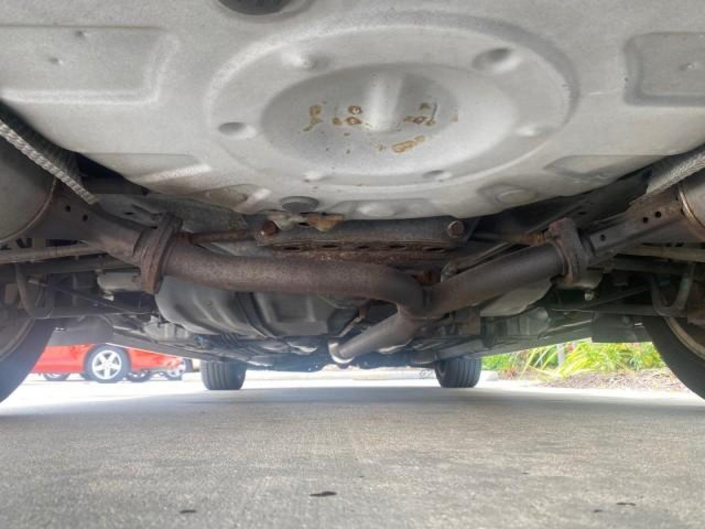2006 Desert Sand Mica /Ivory Toyota Avalon XLS LOW MILES 53,114 (4T1BK36B66U) with an 3.5L 24-Valve EFI DOHC V6 Engine engine, Automatic transmission, located at 4701 North Dixie Hwy, Pompano Beach, FL, 33064, (954) 422-2889, 26.240938, -80.123474 - OUR WEBPAGE FLORIDACARS1.COM HAS OVER 100 PHOTOS AND FREE CARFAX LINK 2006 TOYOTA AVALON XLS VIN: 4T1BK36B66U098736 4 T 1 B K 3 6 B 6 6 U 0 9 8 7 3 6 SEDAN 4 DR 3.5L V6 F DOHC 24V GASOLINE FRONT WHEEL DRIVE Top Features Alloy Wheels Front Seat Heaters Leather Seats Special Edition Sunroof(s) Basic F - Photo#22