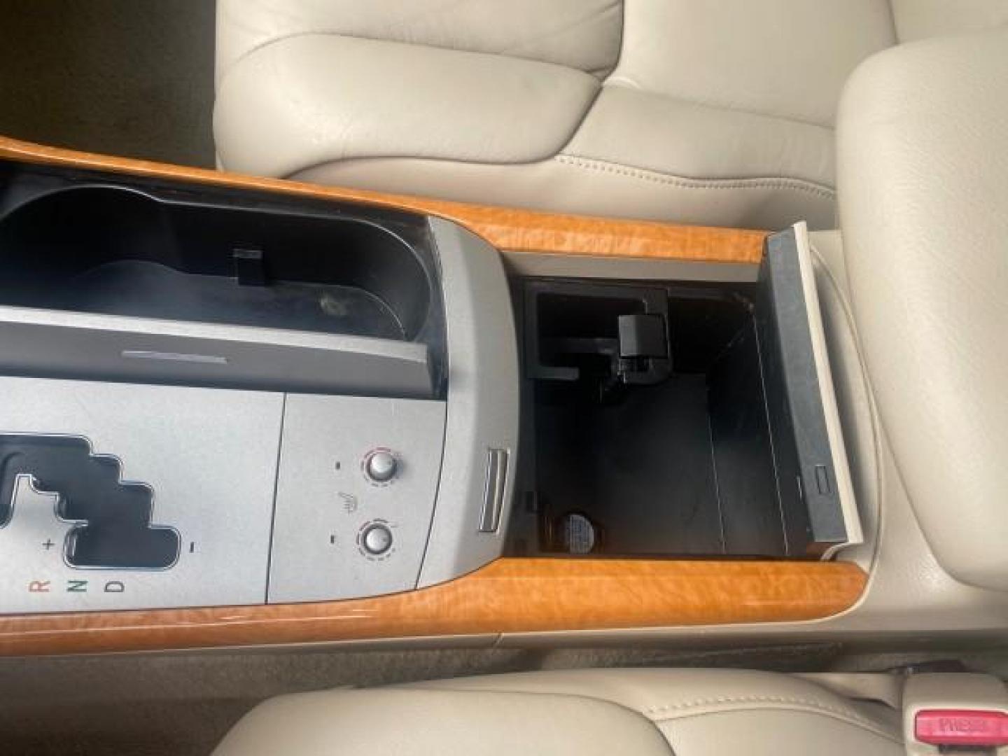 2006 Desert Sand Mica /Ivory Toyota Avalon XLS LOW MILES 53,114 (4T1BK36B66U) with an 3.5L 24-Valve EFI DOHC V6 Engine engine, Automatic transmission, located at 4701 North Dixie Hwy, Pompano Beach, FL, 33064, (954) 422-2889, 26.240938, -80.123474 - OUR WEBPAGE FLORIDACARS1.COM HAS OVER 100 PHOTOS AND FREE CARFAX LINK 2006 TOYOTA AVALON XLS VIN: 4T1BK36B66U098736 4 T 1 B K 3 6 B 6 6 U 0 9 8 7 3 6 SEDAN 4 DR 3.5L V6 F DOHC 24V GASOLINE FRONT WHEEL DRIVE Top Features Alloy Wheels Front Seat Heaters Leather Seats Special Edition Sunroof(s) Basic F - Photo#53