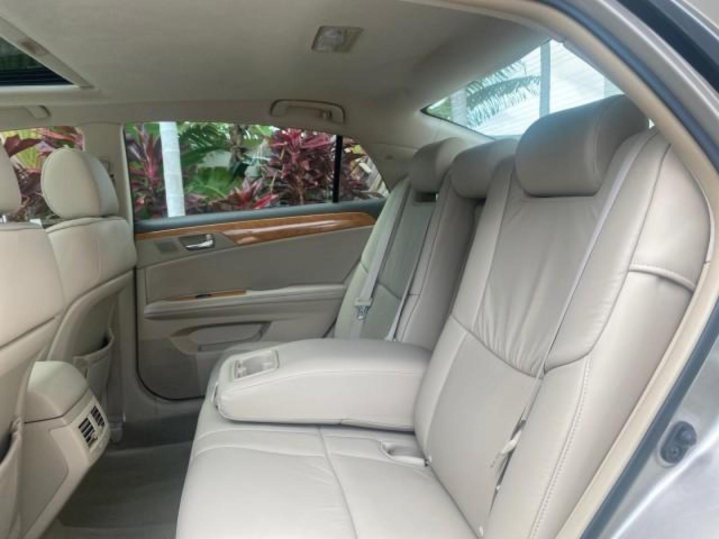 2006 Desert Sand Mica /Ivory Toyota Avalon XLS LOW MILES 53,114 (4T1BK36B66U) with an 3.5L 24-Valve EFI DOHC V6 Engine engine, Automatic transmission, located at 4701 North Dixie Hwy, Pompano Beach, FL, 33064, (954) 422-2889, 26.240938, -80.123474 - OUR WEBPAGE FLORIDACARS1.COM HAS OVER 100 PHOTOS AND FREE CARFAX LINK 2006 TOYOTA AVALON XLS VIN: 4T1BK36B66U098736 4 T 1 B K 3 6 B 6 6 U 0 9 8 7 3 6 SEDAN 4 DR 3.5L V6 F DOHC 24V GASOLINE FRONT WHEEL DRIVE Top Features Alloy Wheels Front Seat Heaters Leather Seats Special Edition Sunroof(s) Basic F - Photo#70