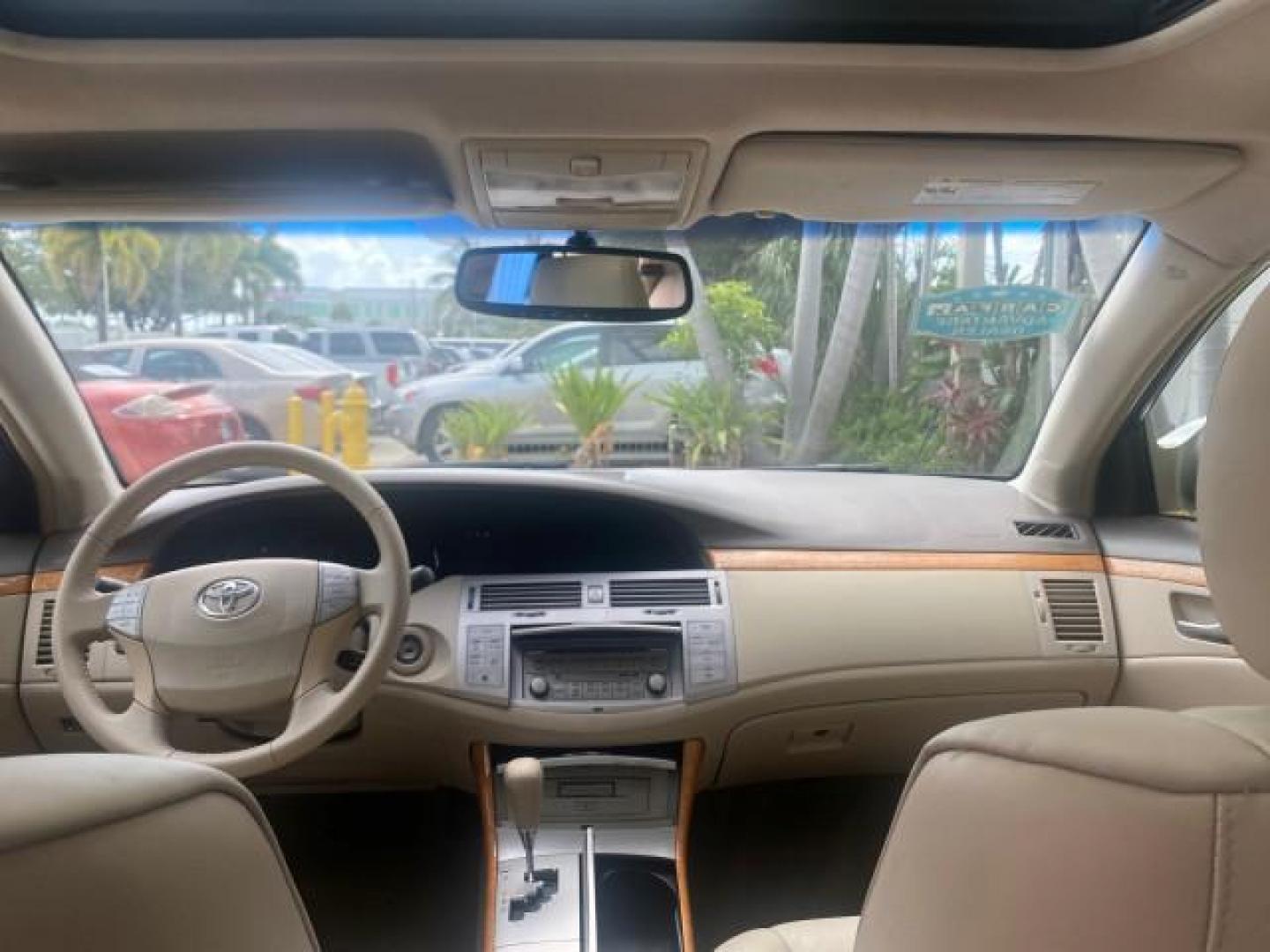 2006 Desert Sand Mica /Ivory Toyota Avalon XLS LOW MILES 53,114 (4T1BK36B66U) with an 3.5L 24-Valve EFI DOHC V6 Engine engine, Automatic transmission, located at 4701 North Dixie Hwy, Pompano Beach, FL, 33064, (954) 422-2889, 26.240938, -80.123474 - OUR WEBPAGE FLORIDACARS1.COM HAS OVER 100 PHOTOS AND FREE CARFAX LINK 2006 TOYOTA AVALON XLS VIN: 4T1BK36B66U098736 4 T 1 B K 3 6 B 6 6 U 0 9 8 7 3 6 SEDAN 4 DR 3.5L V6 F DOHC 24V GASOLINE FRONT WHEEL DRIVE Top Features Alloy Wheels Front Seat Heaters Leather Seats Special Edition Sunroof(s) Basic F - Photo#77