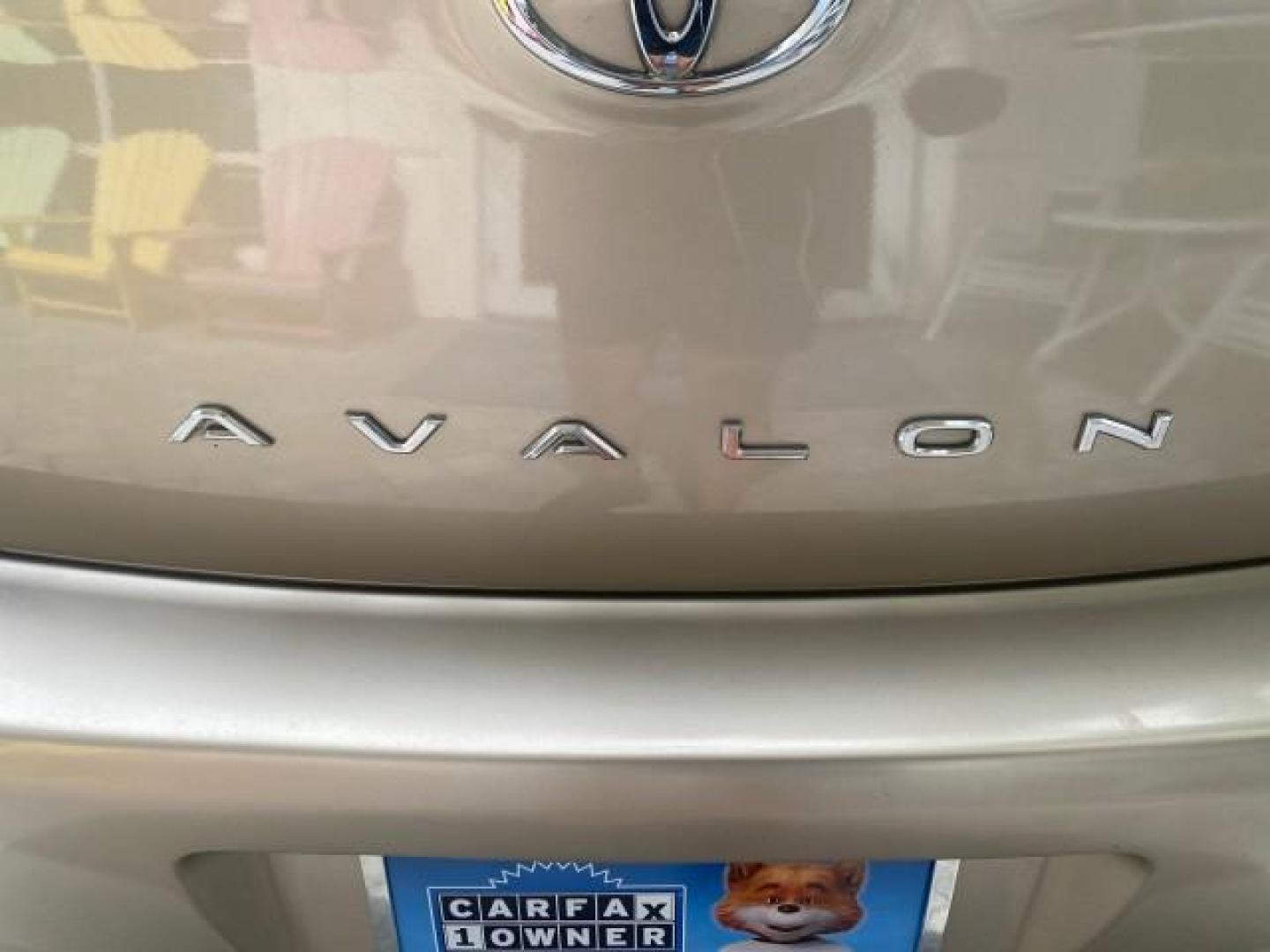 2006 Desert Sand Mica /Ivory Toyota Avalon XLS LOW MILES 53,114 (4T1BK36B66U) with an 3.5L 24-Valve EFI DOHC V6 Engine engine, Automatic transmission, located at 4701 North Dixie Hwy, Pompano Beach, FL, 33064, (954) 422-2889, 26.240938, -80.123474 - OUR WEBPAGE FLORIDACARS1.COM HAS OVER 100 PHOTOS AND FREE CARFAX LINK 2006 TOYOTA AVALON XLS VIN: 4T1BK36B66U098736 4 T 1 B K 3 6 B 6 6 U 0 9 8 7 3 6 SEDAN 4 DR 3.5L V6 F DOHC 24V GASOLINE FRONT WHEEL DRIVE Top Features Alloy Wheels Front Seat Heaters Leather Seats Special Edition Sunroof(s) Basic F - Photo#89