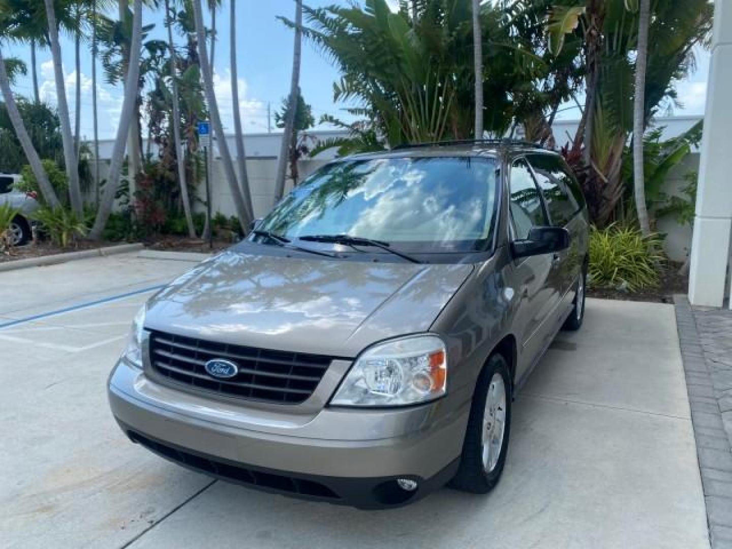 2006 Arizona Beige Metallic /Pebble Ford Freestar Wagon SE LOW MILES 57,712 (2FMZA51666B) with an 3.9L OHV V6 Engine engine, Automatic transmission, located at 4701 North Dixie Hwy, Pompano Beach, FL, 33064, (954) 422-2889, 26.240938, -80.123474 - OUR WEBPAGE FLORIDACARS1.COM HAS OVER 100 PHOTOS AND FREE CARFAX LINK 2006 FORD FREESTAR SE VIN: 2FMZA51666BA30658 2 F M Z A 5 1 6 6 6 B A 3 0 6 5 8 VAN 3.9L V6 F GASOLINE FRONT WHEEL DRIVE Top Features Cloth Seats Fold-Away Third Row Third Row Seat Basic Features ABS Brakes AM/FM Stereo Air Conditi - Photo#3