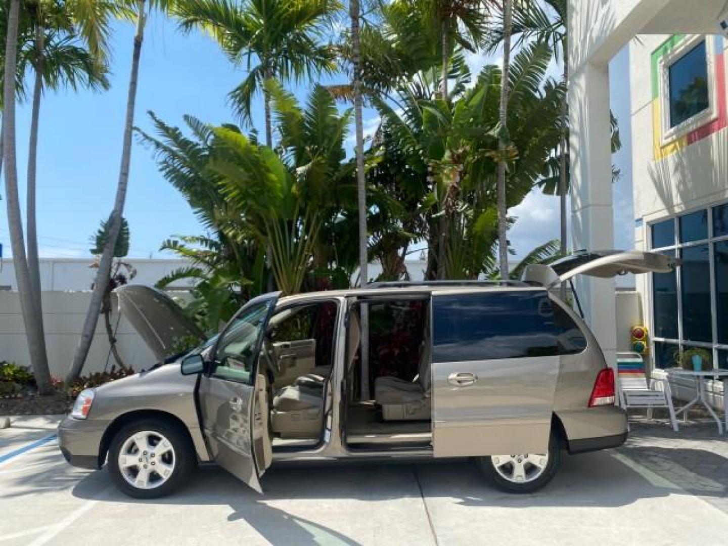 2006 Arizona Beige Metallic /Pebble Ford Freestar Wagon SE LOW MILES 57,712 (2FMZA51666B) with an 3.9L OHV V6 Engine engine, Automatic transmission, located at 4701 North Dixie Hwy, Pompano Beach, FL, 33064, (954) 422-2889, 26.240938, -80.123474 - OUR WEBPAGE FLORIDACARS1.COM HAS OVER 100 PHOTOS AND FREE CARFAX LINK 2006 FORD FREESTAR SE VIN: 2FMZA51666BA30658 2 F M Z A 5 1 6 6 6 B A 3 0 6 5 8 VAN 3.9L V6 F GASOLINE FRONT WHEEL DRIVE Top Features Cloth Seats Fold-Away Third Row Third Row Seat Basic Features ABS Brakes AM/FM Stereo Air Conditi - Photo#8