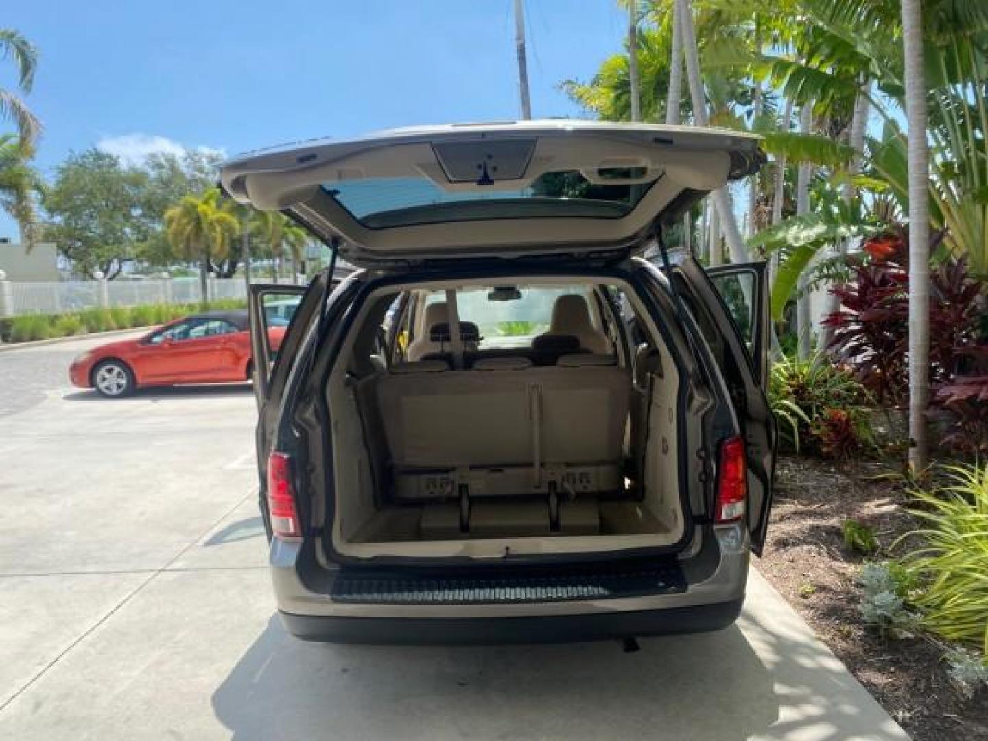 2006 Arizona Beige Metallic /Pebble Ford Freestar Wagon SE LOW MILES 57,712 (2FMZA51666B) with an 3.9L OHV V6 Engine engine, Automatic transmission, located at 4701 North Dixie Hwy, Pompano Beach, FL, 33064, (954) 422-2889, 26.240938, -80.123474 - OUR WEBPAGE FLORIDACARS1.COM HAS OVER 100 PHOTOS AND FREE CARFAX LINK 2006 FORD FREESTAR SE VIN: 2FMZA51666BA30658 2 F M Z A 5 1 6 6 6 B A 3 0 6 5 8 VAN 3.9L V6 F GASOLINE FRONT WHEEL DRIVE Top Features Cloth Seats Fold-Away Third Row Third Row Seat Basic Features ABS Brakes AM/FM Stereo Air Conditi - Photo#15
