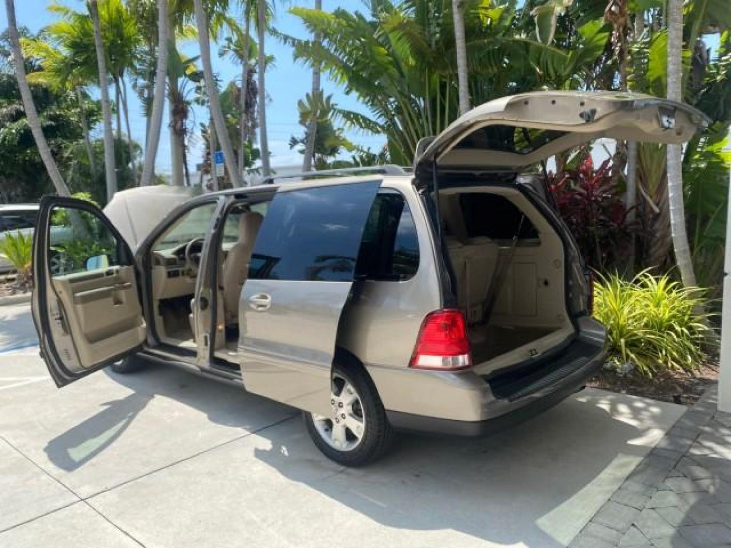 2006 Arizona Beige Metallic /Pebble Ford Freestar Wagon SE LOW MILES 57,712 (2FMZA51666B) with an 3.9L OHV V6 Engine engine, Automatic transmission, located at 4701 North Dixie Hwy, Pompano Beach, FL, 33064, (954) 422-2889, 26.240938, -80.123474 - OUR WEBPAGE FLORIDACARS1.COM HAS OVER 100 PHOTOS AND FREE CARFAX LINK 2006 FORD FREESTAR SE VIN: 2FMZA51666BA30658 2 F M Z A 5 1 6 6 6 B A 3 0 6 5 8 VAN 3.9L V6 F GASOLINE FRONT WHEEL DRIVE Top Features Cloth Seats Fold-Away Third Row Third Row Seat Basic Features ABS Brakes AM/FM Stereo Air Conditi - Photo#70