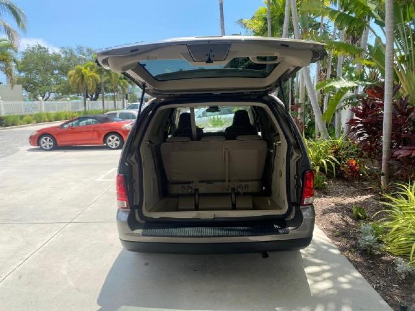 2006 Arizona Beige Metallic /Pebble Ford Freestar Wagon SE LOW MILES 57,712 (2FMZA51666B) with an 3.9L OHV V6 Engine engine, Automatic transmission, located at 4701 North Dixie Hwy, Pompano Beach, FL, 33064, (954) 422-2889, 26.240938, -80.123474 - OUR WEBPAGE FLORIDACARS1.COM HAS OVER 100 PHOTOS AND FREE CARFAX LINK 2006 FORD FREESTAR SE VIN: 2FMZA51666BA30658 2 F M Z A 5 1 6 6 6 B A 3 0 6 5 8 VAN 3.9L V6 F GASOLINE FRONT WHEEL DRIVE Top Features Cloth Seats Fold-Away Third Row Third Row Seat Basic Features ABS Brakes AM/FM Stereo Air Conditi - Photo#79