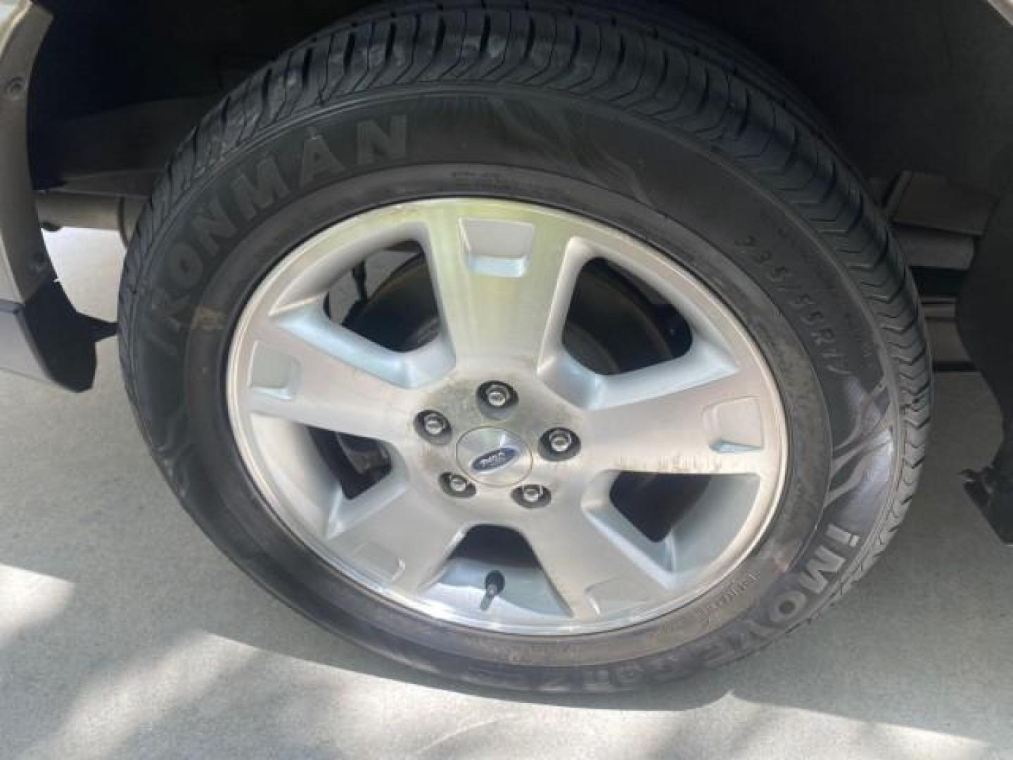 2006 Arizona Beige Metallic /Pebble Ford Freestar Wagon SE LOW MILES 57,712 (2FMZA51666B) with an 3.9L OHV V6 Engine engine, Automatic transmission, located at 4701 North Dixie Hwy, Pompano Beach, FL, 33064, (954) 422-2889, 26.240938, -80.123474 - OUR WEBPAGE FLORIDACARS1.COM HAS OVER 100 PHOTOS AND FREE CARFAX LINK 2006 FORD FREESTAR SE VIN: 2FMZA51666BA30658 2 F M Z A 5 1 6 6 6 B A 3 0 6 5 8 VAN 3.9L V6 F GASOLINE FRONT WHEEL DRIVE Top Features Cloth Seats Fold-Away Third Row Third Row Seat Basic Features ABS Brakes AM/FM Stereo Air Conditi - Photo#84