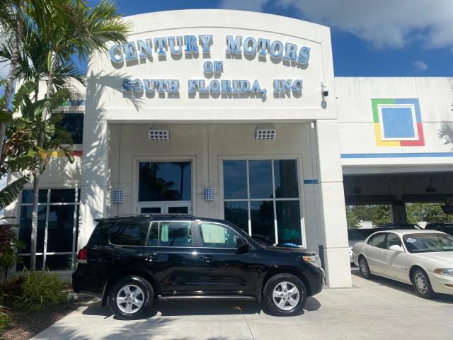 photo of 2008 Toyota Land Cruiser LOOKS LIKE NEW 4WD