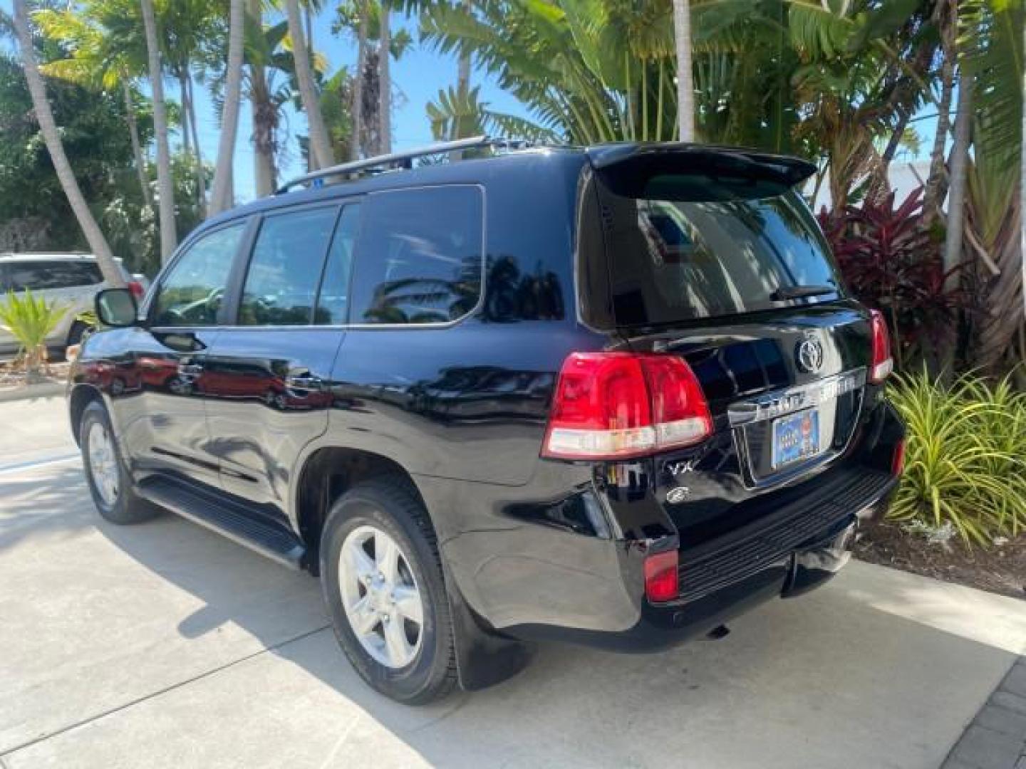 2008 Black /Medium Gray Toyota Land Cruiser LOOKS LIKE NEW 4WD (JTMHY05J984) with an 5.7L DOHC EFI 32-Valve V8 Engine engine, Automatic transmission, located at 4701 North Dixie Hwy, Pompano Beach, FL, 33064, (954) 422-2889, 26.240938, -80.123474 - OUR WEBPAGE FLORIDACARS1.COM HAS OVER 100 PHOTOS AND FREE CARFAX LINK 2008 TOYOTA LAND CRUISER VIN: JTMHY05J984000502 J T M H Y 0 5 J 9 8 4 0 0 0 5 0 2 4 DOOR WAGON/SPORT UTILITY 5.7L V8 F DOHC 32V GASOLINE ALL WHEEL DRIVE Top Features 4WD/AWD Alloy Wheels Fold-Away Third Row Front Seat Heaters JBL - Photo#80