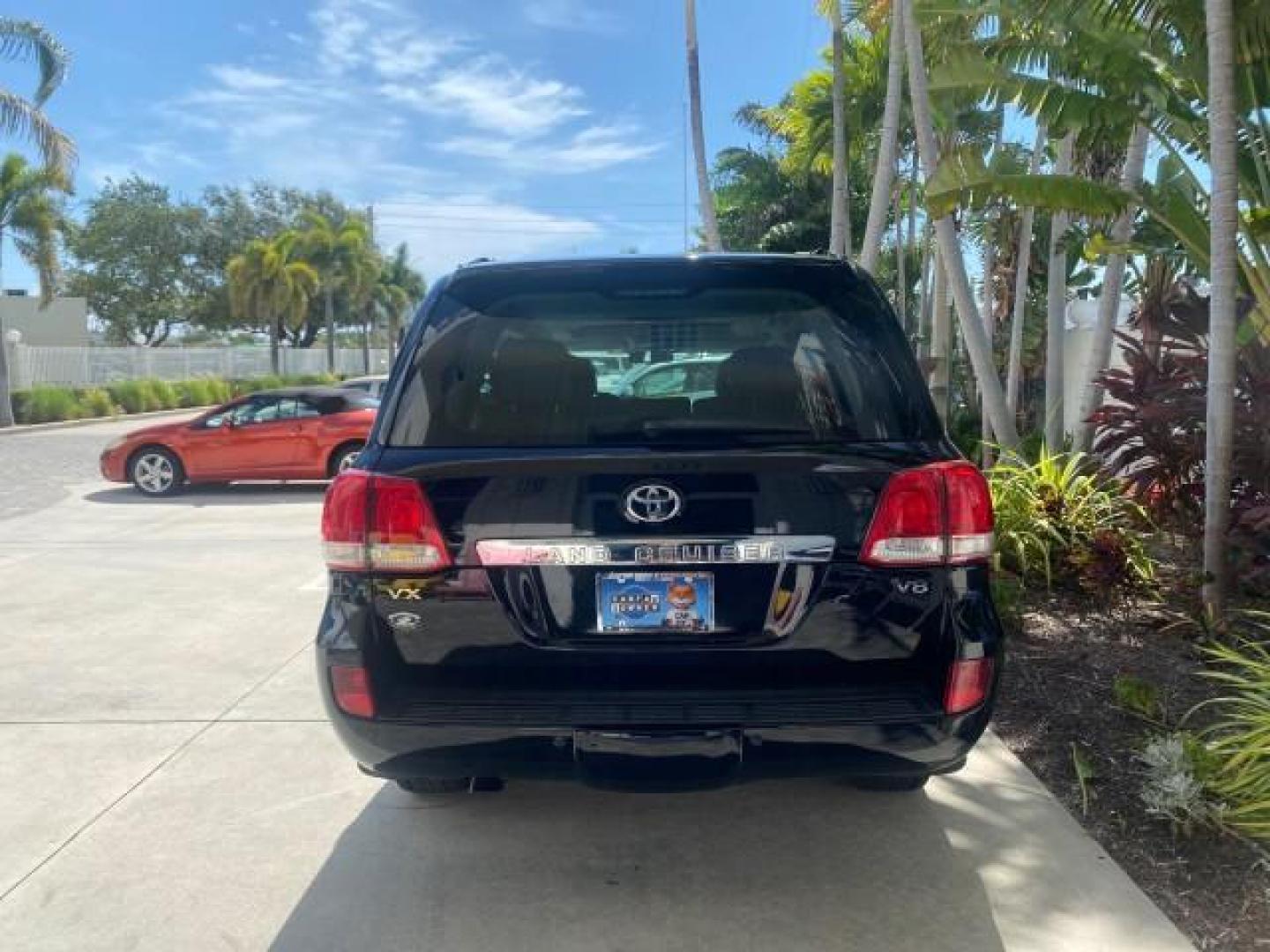 2008 Black /Medium Gray Toyota Land Cruiser LOOKS LIKE NEW 4WD (JTMHY05J984) with an 5.7L DOHC EFI 32-Valve V8 Engine engine, Automatic transmission, located at 4701 North Dixie Hwy, Pompano Beach, FL, 33064, (954) 422-2889, 26.240938, -80.123474 - OUR WEBPAGE FLORIDACARS1.COM HAS OVER 100 PHOTOS AND FREE CARFAX LINK 2008 TOYOTA LAND CRUISER VIN: JTMHY05J984000502 J T M H Y 0 5 J 9 8 4 0 0 0 5 0 2 4 DOOR WAGON/SPORT UTILITY 5.7L V8 F DOHC 32V GASOLINE ALL WHEEL DRIVE Top Features 4WD/AWD Alloy Wheels Fold-Away Third Row Front Seat Heaters JBL - Photo#81