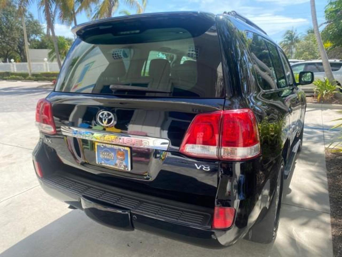 2008 Black /Medium Gray Toyota Land Cruiser LOOKS LIKE NEW 4WD (JTMHY05J984) with an 5.7L DOHC EFI 32-Valve V8 Engine engine, Automatic transmission, located at 4701 North Dixie Hwy, Pompano Beach, FL, 33064, (954) 422-2889, 26.240938, -80.123474 - OUR WEBPAGE FLORIDACARS1.COM HAS OVER 100 PHOTOS AND FREE CARFAX LINK 2008 TOYOTA LAND CRUISER VIN: JTMHY05J984000502 J T M H Y 0 5 J 9 8 4 0 0 0 5 0 2 4 DOOR WAGON/SPORT UTILITY 5.7L V8 F DOHC 32V GASOLINE ALL WHEEL DRIVE Top Features 4WD/AWD Alloy Wheels Fold-Away Third Row Front Seat Heaters JBL - Photo#82
