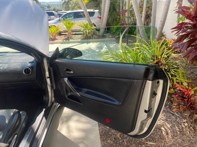 2007 Granite Metallic /Ebony Pontiac G6 GT LOW MILES 48,961 1 OWNER (1G2ZH361674) with an 3.9L V6 SFI Engine engine, Automatic transmission, located at 4701 North Dixie Hwy, Pompano Beach, FL, 33064, (954) 422-2889, 26.240938, -80.123474 - OUR WEBPAGE FLORIDACARS1.COM HAS OVER 100 PHOTOS AND FREE CARFAX LINK 2007 PONTIAC G6 GT VIN: 1G2ZH361674264591 1 G 2 Z H 3 6 1 6 7 4 2 6 4 5 9 1 CONVERTIBLE 3.9L V6 F GASOLINE FRONT WHEEL DRIVE Top Features Alloy Wheels Front Seat Heaters Hard Top Leather Seats Basic Features ABS Brakes AM/FM Stere - Photo#11