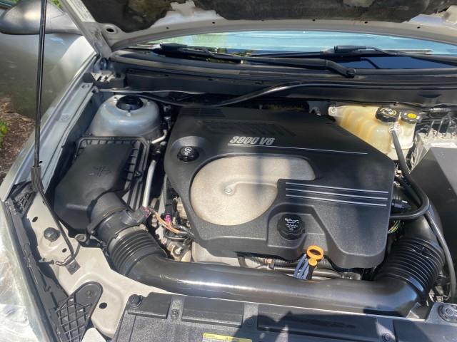 2007 Granite Metallic /Ebony Pontiac G6 GT LOW MILES 48,961 1 OWNER (1G2ZH361674) with an 3.9L V6 SFI Engine engine, Automatic transmission, located at 4701 North Dixie Hwy, Pompano Beach, FL, 33064, (954) 422-2889, 26.240938, -80.123474 - OUR WEBPAGE FLORIDACARS1.COM HAS OVER 100 PHOTOS AND FREE CARFAX LINK 2007 PONTIAC G6 GT VIN: 1G2ZH361674264591 1 G 2 Z H 3 6 1 6 7 4 2 6 4 5 9 1 CONVERTIBLE 3.9L V6 F GASOLINE FRONT WHEEL DRIVE Top Features Alloy Wheels Front Seat Heaters Hard Top Leather Seats Basic Features ABS Brakes AM/FM Stere - Photo#33