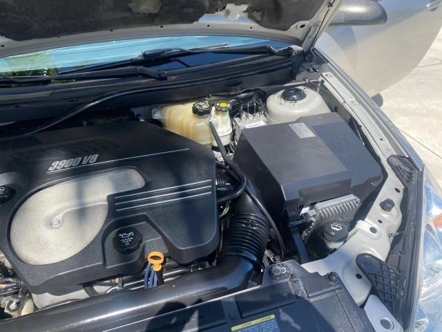 2007 Granite Metallic /Ebony Pontiac G6 GT LOW MILES 48,961 1 OWNER (1G2ZH361674) with an 3.9L V6 SFI Engine engine, Automatic transmission, located at 4701 North Dixie Hwy, Pompano Beach, FL, 33064, (954) 422-2889, 26.240938, -80.123474 - OUR WEBPAGE FLORIDACARS1.COM HAS OVER 100 PHOTOS AND FREE CARFAX LINK 2007 PONTIAC G6 GT VIN: 1G2ZH361674264591 1 G 2 Z H 3 6 1 6 7 4 2 6 4 5 9 1 CONVERTIBLE 3.9L V6 F GASOLINE FRONT WHEEL DRIVE Top Features Alloy Wheels Front Seat Heaters Hard Top Leather Seats Basic Features ABS Brakes AM/FM Stere - Photo#34