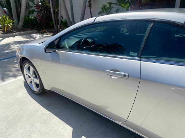 2007 Granite Metallic /Ebony Pontiac G6 GT LOW MILES 48,961 1 OWNER (1G2ZH361674) with an 3.9L V6 SFI Engine engine, Automatic transmission, located at 4701 North Dixie Hwy, Pompano Beach, FL, 33064, (954) 422-2889, 26.240938, -80.123474 - OUR WEBPAGE FLORIDACARS1.COM HAS OVER 100 PHOTOS AND FREE CARFAX LINK 2007 PONTIAC G6 GT VIN: 1G2ZH361674264591 1 G 2 Z H 3 6 1 6 7 4 2 6 4 5 9 1 CONVERTIBLE 3.9L V6 F GASOLINE FRONT WHEEL DRIVE Top Features Alloy Wheels Front Seat Heaters Hard Top Leather Seats Basic Features ABS Brakes AM/FM Stere - Photo#35