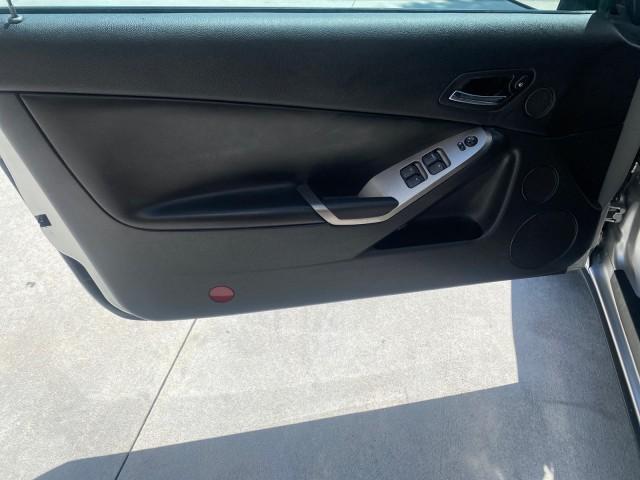 2007 Granite Metallic /Ebony Pontiac G6 GT LOW MILES 48,961 1 OWNER (1G2ZH361674) with an 3.9L V6 SFI Engine engine, Automatic transmission, located at 4701 North Dixie Hwy, Pompano Beach, FL, 33064, (954) 422-2889, 26.240938, -80.123474 - OUR WEBPAGE FLORIDACARS1.COM HAS OVER 100 PHOTOS AND FREE CARFAX LINK 2007 PONTIAC G6 GT VIN: 1G2ZH361674264591 1 G 2 Z H 3 6 1 6 7 4 2 6 4 5 9 1 CONVERTIBLE 3.9L V6 F GASOLINE FRONT WHEEL DRIVE Top Features Alloy Wheels Front Seat Heaters Hard Top Leather Seats Basic Features ABS Brakes AM/FM Stere - Photo#38