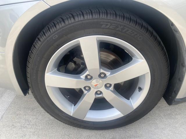 2007 Granite Metallic /Ebony Pontiac G6 GT LOW MILES 48,961 1 OWNER (1G2ZH361674) with an 3.9L V6 SFI Engine engine, Automatic transmission, located at 4701 North Dixie Hwy, Pompano Beach, FL, 33064, (954) 422-2889, 26.240938, -80.123474 - OUR WEBPAGE FLORIDACARS1.COM HAS OVER 100 PHOTOS AND FREE CARFAX LINK 2007 PONTIAC G6 GT VIN: 1G2ZH361674264591 1 G 2 Z H 3 6 1 6 7 4 2 6 4 5 9 1 CONVERTIBLE 3.9L V6 F GASOLINE FRONT WHEEL DRIVE Top Features Alloy Wheels Front Seat Heaters Hard Top Leather Seats Basic Features ABS Brakes AM/FM Stere - Photo#19