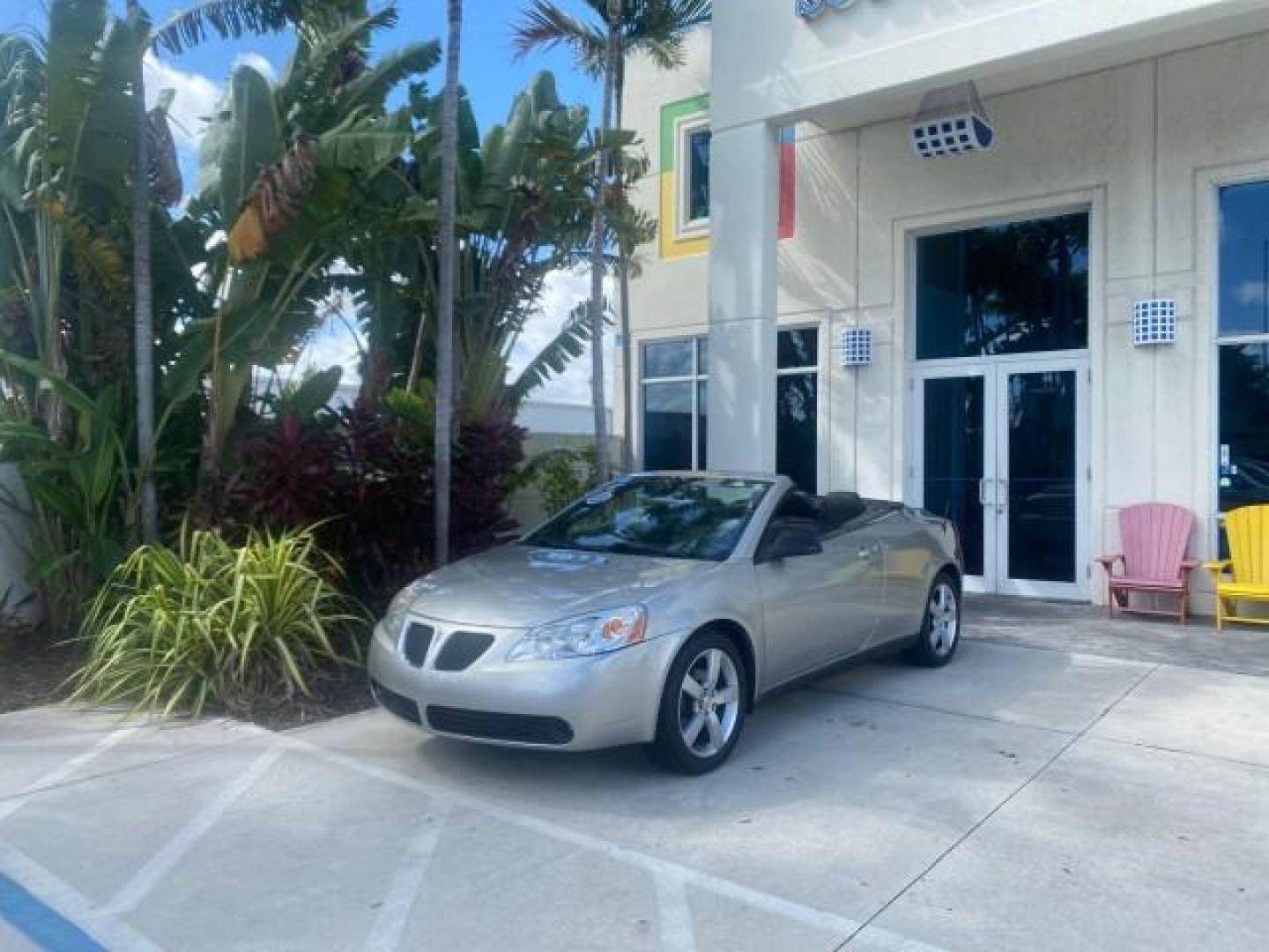 2007 Granite Metallic /Ebony Pontiac G6 GT LOW MILES 48,961 1 OWNER (1G2ZH361674) with an 3.9L V6 SFI Engine engine, Automatic transmission, located at 4701 North Dixie Hwy, Pompano Beach, FL, 33064, (954) 422-2889, 26.240938, -80.123474 - OUR WEBPAGE FLORIDACARS1.COM HAS OVER 100 PHOTOS AND FREE CARFAX LINK 2007 PONTIAC G6 GT VIN: 1G2ZH361674264591 1 G 2 Z H 3 6 1 6 7 4 2 6 4 5 9 1 CONVERTIBLE 3.9L V6 F GASOLINE FRONT WHEEL DRIVE Top Features Alloy Wheels Front Seat Heaters Hard Top Leather Seats Basic Features ABS Brakes AM/FM Stere - Photo#87