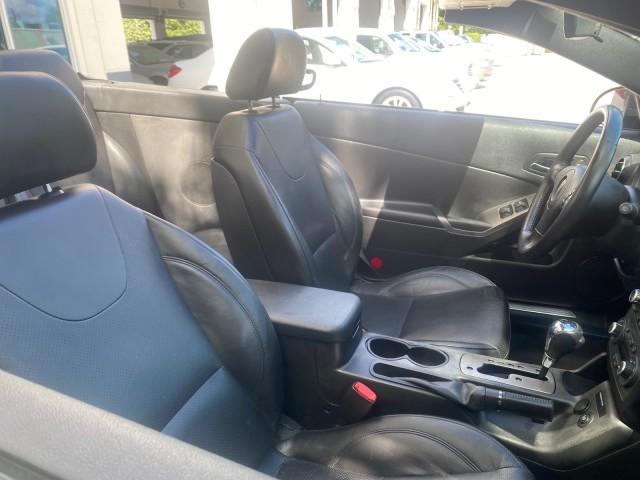 2007 Granite Metallic /Ebony Pontiac G6 GT LOW MILES 48,961 1 OWNER (1G2ZH361674) with an 3.9L V6 SFI Engine engine, Automatic transmission, located at 4701 North Dixie Hwy, Pompano Beach, FL, 33064, (954) 422-2889, 26.240938, -80.123474 - OUR WEBPAGE FLORIDACARS1.COM HAS OVER 100 PHOTOS AND FREE CARFAX LINK 2007 PONTIAC G6 GT VIN: 1G2ZH361674264591 1 G 2 Z H 3 6 1 6 7 4 2 6 4 5 9 1 CONVERTIBLE 3.9L V6 F GASOLINE FRONT WHEEL DRIVE Top Features Alloy Wheels Front Seat Heaters Hard Top Leather Seats Basic Features ABS Brakes AM/FM Stere - Photo#99