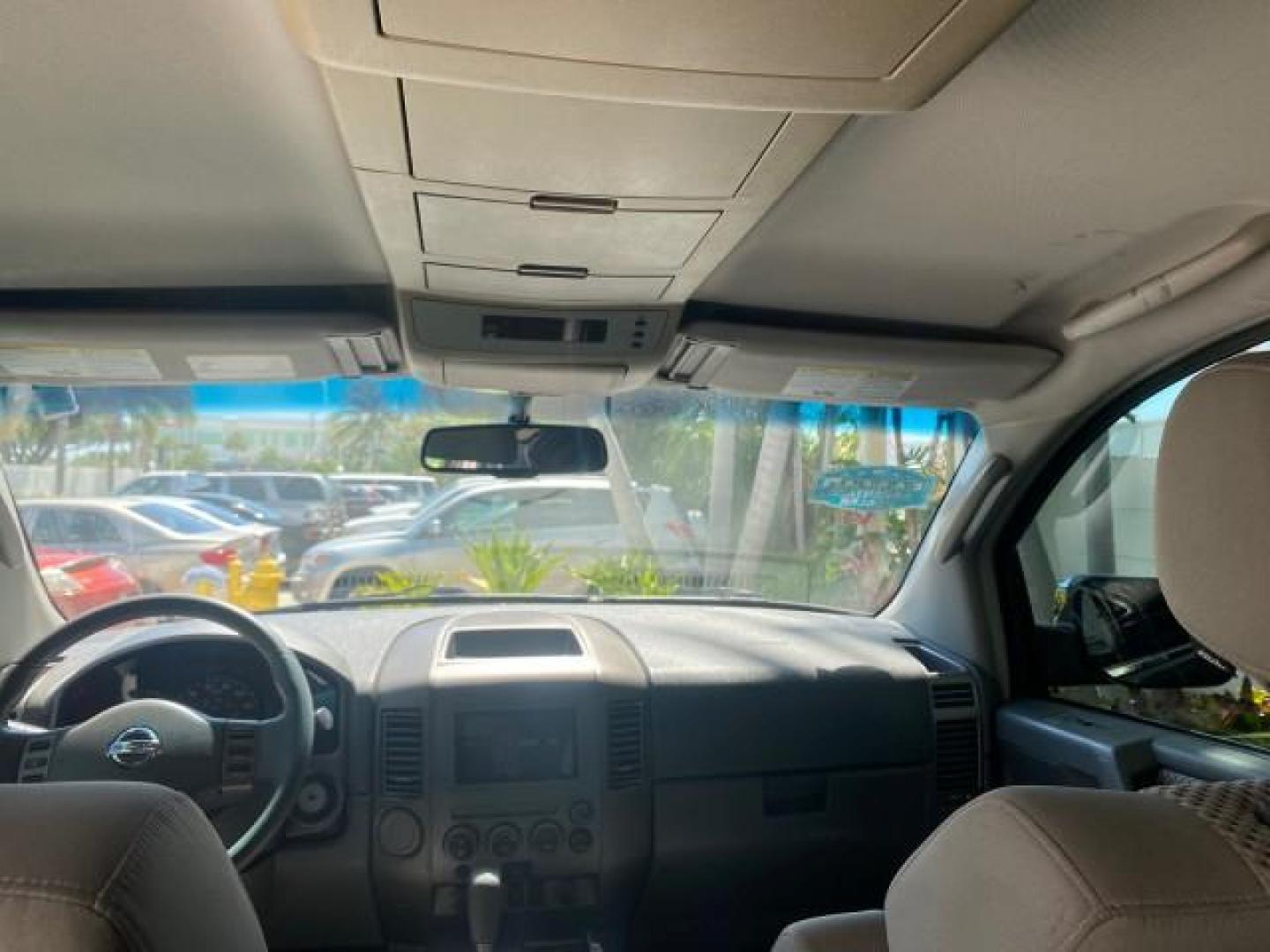 2006 Smoke Metallic /Graphite/Titanium Nissan Armada SE 21 SERVICES NO ACCIDENTS (5N1AA08A96N) with an 5.6L DOHC 32-Valve Endurance V8 Engine engine, Automatic transmission, located at 4701 North Dixie Hwy, Pompano Beach, FL, 33064, (954) 422-2889, 26.240938, -80.123474 - OUR WEBPAGE FLORIDACARS1.COM HAS OVER 100 PHOTOS AND FREE CARFAX LINK 2006 NISSAN ARMADA SE VIN: 5N1AA08A96N736506 5 N 1 A A 0 8 A 9 6 N 7 3 6 5 0 6 4 DOOR WAGON/SPORT UTILITY 5.6L V8 F DOHC 32V GASOLINE REAR WHEEL DRIVE Top Features Alloy Wheels Cloth Seats Fold-Away Third Row Parking Sensors Rear - Photo#70