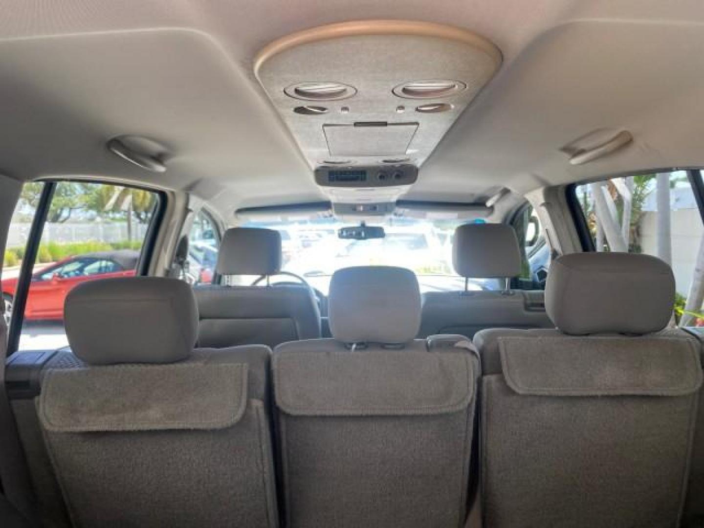 2006 Smoke Metallic /Graphite/Titanium Nissan Armada SE 21 SERVICES NO ACCIDENTS (5N1AA08A96N) with an 5.6L DOHC 32-Valve Endurance V8 Engine engine, Automatic transmission, located at 4701 North Dixie Hwy, Pompano Beach, FL, 33064, (954) 422-2889, 26.240938, -80.123474 - OUR WEBPAGE FLORIDACARS1.COM HAS OVER 100 PHOTOS AND FREE CARFAX LINK 2006 NISSAN ARMADA SE VIN: 5N1AA08A96N736506 5 N 1 A A 0 8 A 9 6 N 7 3 6 5 0 6 4 DOOR WAGON/SPORT UTILITY 5.6L V8 F DOHC 32V GASOLINE REAR WHEEL DRIVE Top Features Alloy Wheels Cloth Seats Fold-Away Third Row Parking Sensors Rear - Photo#92