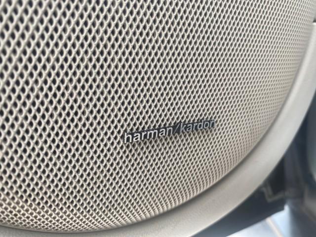 2008 Iridium Silver Metallic /Ash Mercedes-Benz M-Class 3.5L 1 OWNER LOW MILES 48,493 (4JGBB86E68A) with an 3.5L DOHC 24-Valve V6 Engine engine, Automatic transmission, located at 4701 North Dixie Hwy, Pompano Beach, FL, 33064, (954) 422-2889, 26.240938, -80.123474 - OUR WEBPAGE FLORIDACARS1.COM HAS OVER 100 PHOTOS AND FREE CARFAX LINK 2008 MERCEDES-BENZ M-CLASS ML 350 VIN: 4JGBB86E68A369175 4 J G B B 8 6 E 6 8 A 3 6 9 1 7 5 4 DOOR WAGON/SPORT UTILITY 3.5L V6 F DOHC 24V GASOLINE ALL WHEEL DRIVE Top Features 4WD/AWD Alloy Wheels Automated Cruise Control Front Sea - Photo#32