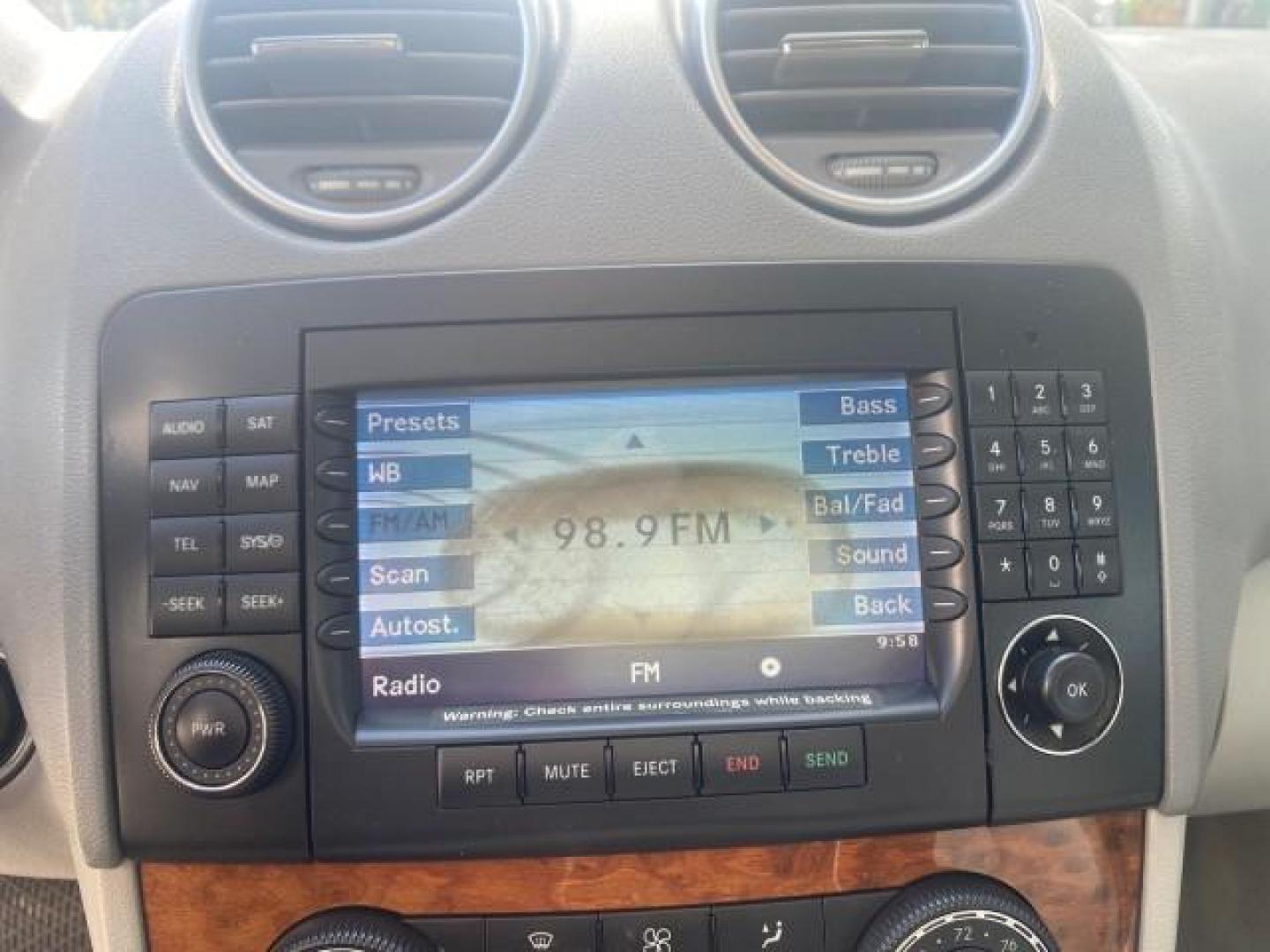 2008 Iridium Silver Metallic /Ash Mercedes-Benz M-Class 3.5L 1 OWNER LOW MILES 48,488 (4JGBB86E68A) with an 3.5L DOHC 24-Valve V6 Engine engine, Automatic transmission, located at 4701 North Dixie Hwy, Pompano Beach, FL, 33064, (954) 422-2889, 26.240938, -80.123474 - OUR WEBPAGE FLORIDACARS1.COM HAS OVER 100 PHOTOS AND FREE CARFAX LINK 2008 MERCEDES-BENZ M-CLASS ML 350 VIN: 4JGBB86E68A369175 4 J G B B 8 6 E 6 8 A 3 6 9 1 7 5 4 DOOR WAGON/SPORT UTILITY 3.5L V6 F DOHC 24V GASOLINE ALL WHEEL DRIVE Top Features 4WD/AWD Alloy Wheels Automated Cruise Control Front Sea - Photo#48