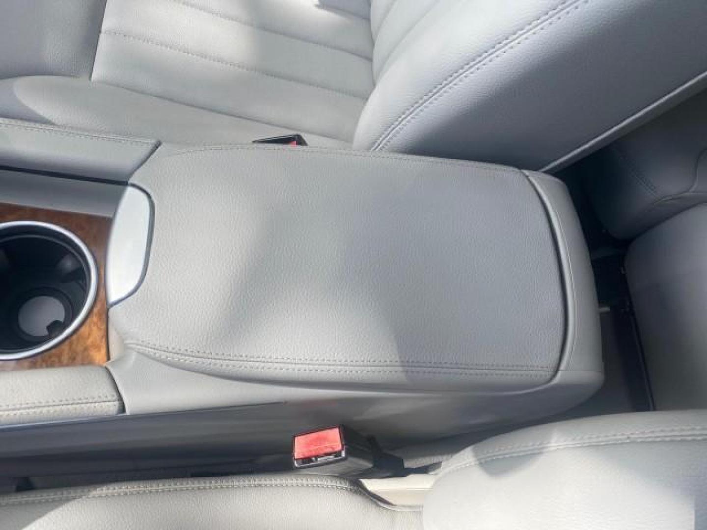 2008 Iridium Silver Metallic /Ash Mercedes-Benz M-Class 3.5L 1 OWNER LOW MILES 48,488 (4JGBB86E68A) with an 3.5L DOHC 24-Valve V6 Engine engine, Automatic transmission, located at 4701 North Dixie Hwy, Pompano Beach, FL, 33064, (954) 422-2889, 26.240938, -80.123474 - OUR WEBPAGE FLORIDACARS1.COM HAS OVER 100 PHOTOS AND FREE CARFAX LINK 2008 MERCEDES-BENZ M-CLASS ML 350 VIN: 4JGBB86E68A369175 4 J G B B 8 6 E 6 8 A 3 6 9 1 7 5 4 DOOR WAGON/SPORT UTILITY 3.5L V6 F DOHC 24V GASOLINE ALL WHEEL DRIVE Top Features 4WD/AWD Alloy Wheels Automated Cruise Control Front Sea - Photo#53