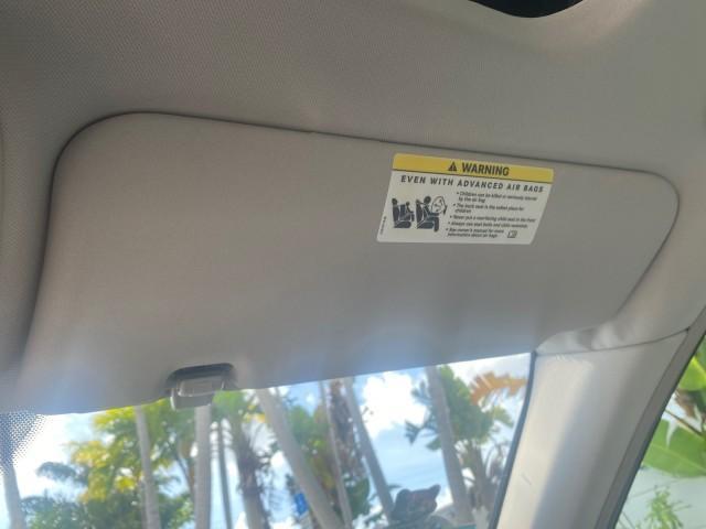 2008 Iridium Silver Metallic /Ash Mercedes-Benz M-Class 3.5L 1 OWNER LOW MILES 48,493 (4JGBB86E68A) with an 3.5L DOHC 24-Valve V6 Engine engine, Automatic transmission, located at 4701 North Dixie Hwy, Pompano Beach, FL, 33064, (954) 422-2889, 26.240938, -80.123474 - OUR WEBPAGE FLORIDACARS1.COM HAS OVER 100 PHOTOS AND FREE CARFAX LINK 2008 MERCEDES-BENZ M-CLASS ML 350 VIN: 4JGBB86E68A369175 4 J G B B 8 6 E 6 8 A 3 6 9 1 7 5 4 DOOR WAGON/SPORT UTILITY 3.5L V6 F DOHC 24V GASOLINE ALL WHEEL DRIVE Top Features 4WD/AWD Alloy Wheels Automated Cruise Control Front Sea - Photo#59