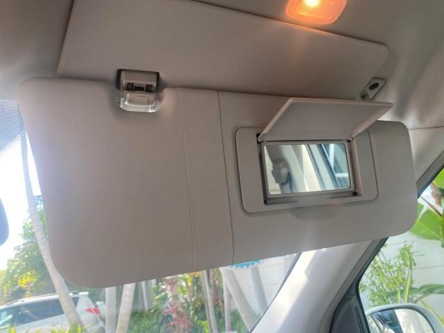 2008 Iridium Silver Metallic /Ash Mercedes-Benz M-Class 3.5L 1 OWNER LOW MILES 48,493 (4JGBB86E68A) with an 3.5L DOHC 24-Valve V6 Engine engine, Automatic transmission, located at 4701 North Dixie Hwy, Pompano Beach, FL, 33064, (954) 422-2889, 26.240938, -80.123474 - OUR WEBPAGE FLORIDACARS1.COM HAS OVER 100 PHOTOS AND FREE CARFAX LINK 2008 MERCEDES-BENZ M-CLASS ML 350 VIN: 4JGBB86E68A369175 4 J G B B 8 6 E 6 8 A 3 6 9 1 7 5 4 DOOR WAGON/SPORT UTILITY 3.5L V6 F DOHC 24V GASOLINE ALL WHEEL DRIVE Top Features 4WD/AWD Alloy Wheels Automated Cruise Control Front Sea - Photo#60