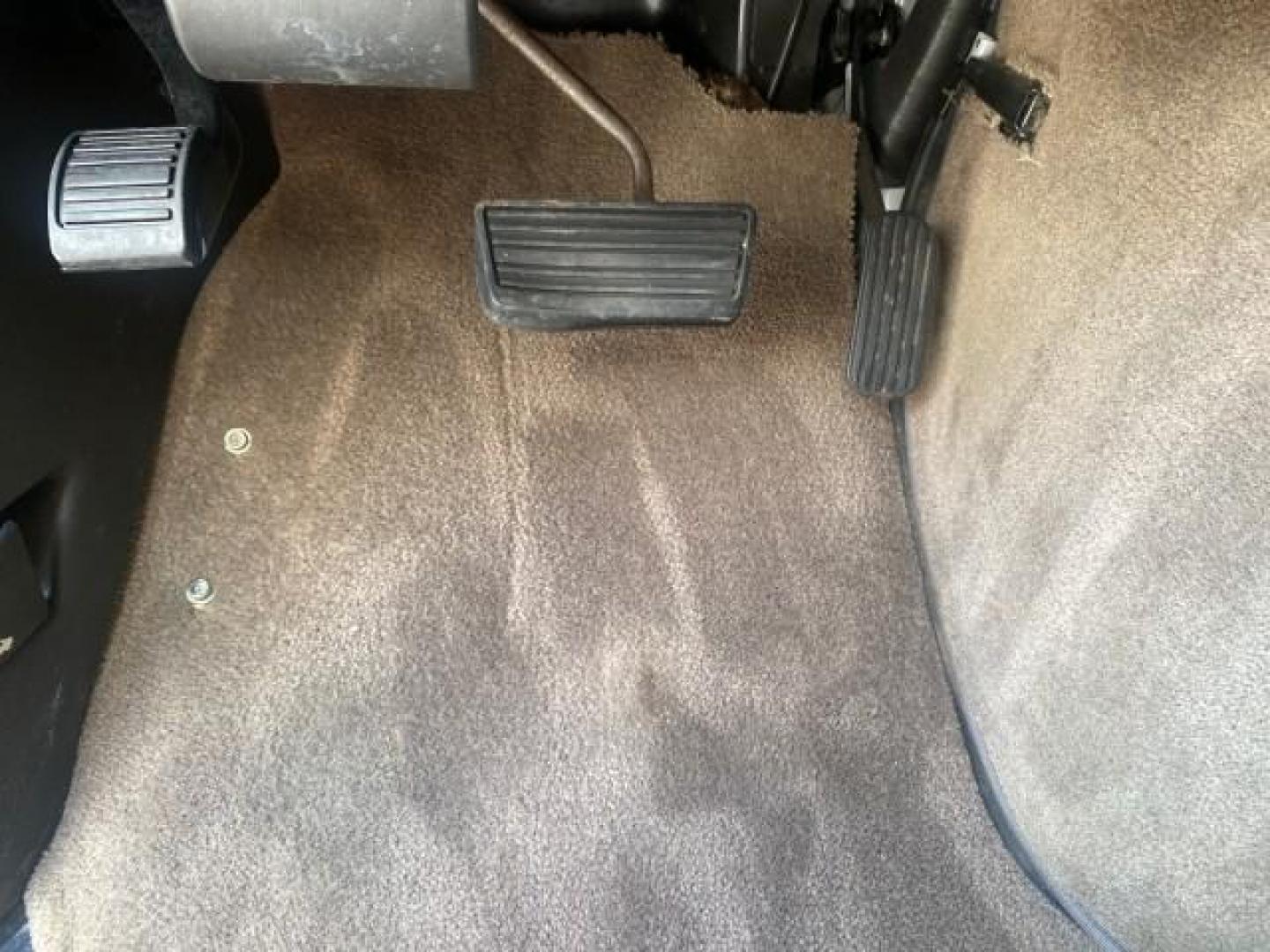 2003 Summit White /Medium Pewter Chevrolet Express HI TOP CONVERSION EXPLOR LOW MILES 55,452 (1GBFG15T331) with an 5.3L Vortec 5300 V8 SFI Engine engine, Automatic transmission, located at 4701 North Dixie Hwy, Pompano Beach, FL, 33064, (954) 422-2889, 26.240938, -80.123474 - OUR WEBPAGE FLORIDACARS1.COM HAS OVER 100 PHOTOS AND FREE CARFAX LINK OVER $ 90,000 NEW 2003 CHEVROLET EXPRESS G1500 LIMITED EXPLORER HI TOP CONVERSION VIN: 1GBFG15T331235672 1 G B F G 1 5 T 3 3 1 2 3 5 6 7 2 VAN 5.3L V8 F OHV GASOLINE REAR WHEEL DRIVE Top Features Alloy Wheels Conversion Van Fold-A - Photo#42