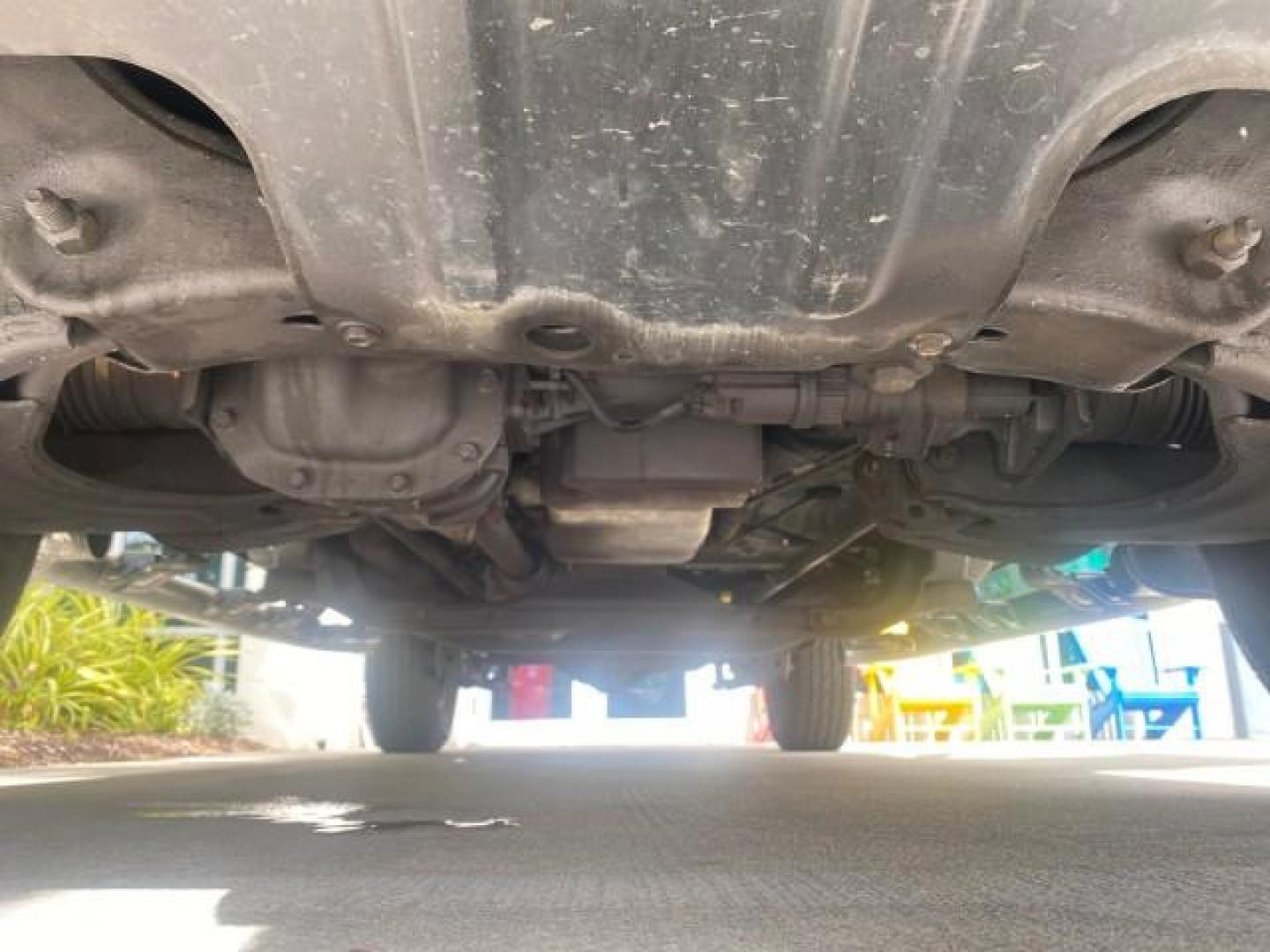 2006 Black /Very Dark Pewter Chevrolet Colorado LT 4WD LOW MILES 74,382 (1GCDT196768) with an 3.5L DOHC 5-Cyl MFI Engine engine, Automatic transmission, located at 4701 North Dixie Hwy, Pompano Beach, FL, 33064, (954) 422-2889, 26.240938, -80.123474 - OUR WEBPAGE FLORIDACARS1.COM HAS OVER 100 PHOTOS AND FREE CARFAX LINK 2006 CHEVROLET COLORADO LT VIN: 1GCDT196768275459 1 G C D T 1 9 6 7 6 8 2 7 5 4 5 9 4 DOOR EXTENDED CAB PICKUP 3.5L I5 F GASOLINE REAR WHEEL DRIVE W/ 4X4 Top Features 4WD/AWD Bed Cover Cloth Seats Running Boards Basic Features ABS - Photo#21