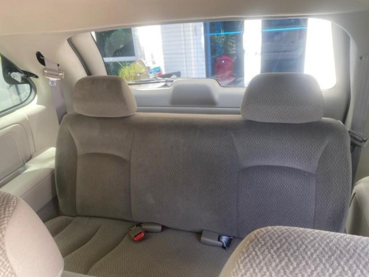 2005 Stone White /Dk Khaki/Lt Graystone Chrysler Town and Country LOW MILES 50,427 (1C4GP45R55B) with an 3.3L OHV SMPI V6 Engine engine, Automatic transmission, located at 4701 North Dixie Hwy, Pompano Beach, FL, 33064, (954) 422-2889, 26.240938, -80.123474 - OUR WEBPAGE FLORIDACARS1.COM HAS OVER 100 PHOTOS AND FREE CARFAX LINK 2005 CHRYSLER TOWN AND COUNTRY VIN: 1C4GP45R55B103614 1 C 4 G P 4 5 R 5 5 B 1 0 3 6 1 4 VAN 3.3L V6 F OHV 24V GASOLINE FRONT WHEEL DRIVE Features Air Conditioning AM/FM Stereo Automatic Transmission CD Audio Cloth Seats Cruise Con - Photo#68