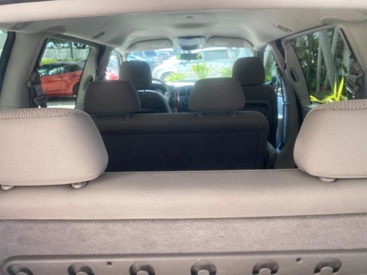 2005 Stone White /Dk Khaki/Lt Graystone Chrysler Town and Country LOW MILES 50,427 (1C4GP45R55B) with an 3.3L OHV SMPI V6 Engine engine, Automatic transmission, located at 4701 North Dixie Hwy, Pompano Beach, FL, 33064, (954) 422-2889, 26.240938, -80.123474 - OUR WEBPAGE FLORIDACARS1.COM HAS OVER 100 PHOTOS AND FREE CARFAX LINK 2005 CHRYSLER TOWN AND COUNTRY VIN: 1C4GP45R55B103614 1 C 4 G P 4 5 R 5 5 B 1 0 3 6 1 4 VAN 3.3L V6 F OHV 24V GASOLINE FRONT WHEEL DRIVE Features Air Conditioning AM/FM Stereo Automatic Transmission CD Audio Cloth Seats Cruise Con - Photo#81