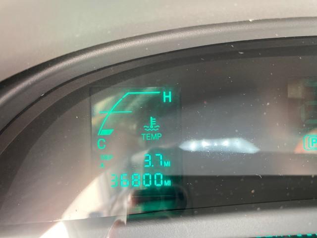 2005 Thunder Gray /Dark Gray Cadillac DeVille LOW MILES 36,800 (1G6KD54Y75U) with an 4.6L DOHC V8 Northstar Engine engine, Automatic transmission, located at 4701 North Dixie Hwy, Pompano Beach, FL, 33064, (954) 422-2889, 26.240938, -80.123474 - OUR WEBPAGE FLORIDACARS1.COM HAS OVER 100 PHOTOS AND FREE CARFAX LINK 2005 CADILLAC DEVILLE $46,045 NEW! VIN: 1G6KD54Y75U125414 1 G 6 K D 5 4 Y 7 5 U 1 2 5 4 1 4 SEDAN 4 DR 4.6L V8 F DOHC GASOLINE FRONT WHEEL DRIVE Top Features Alloy Wheels Leather Seats Basic Features ABS Brakes AM/FM Stereo Air Co - Photo#18