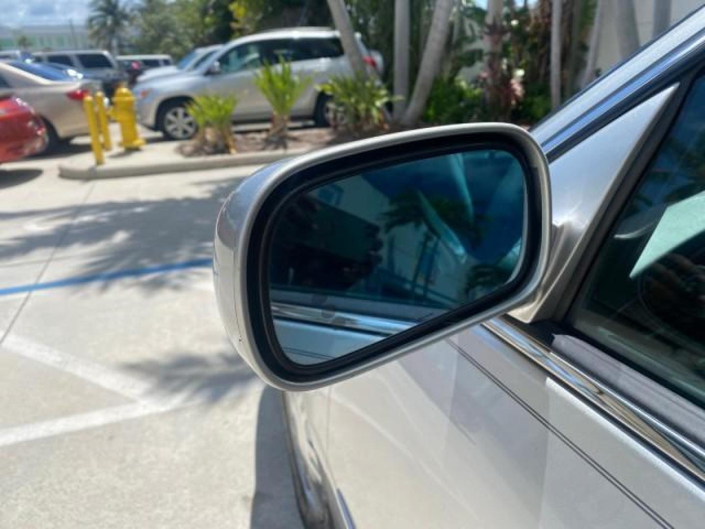 2005 Thunder Gray /Dark Gray Cadillac DeVille LOW MILES 36,800 (1G6KD54Y75U) with an 4.6L DOHC V8 Northstar Engine engine, Automatic transmission, located at 4701 North Dixie Hwy, Pompano Beach, FL, 33064, (954) 422-2889, 26.240938, -80.123474 - OUR WEBPAGE FLORIDACARS1.COM HAS OVER 100 PHOTOS AND FREE CARFAX LINK 2005 CADILLAC DEVILLE $46,045 NEW! VIN: 1G6KD54Y75U125414 1 G 6 K D 5 4 Y 7 5 U 1 2 5 4 1 4 SEDAN 4 DR 4.6L V8 F DOHC GASOLINE FRONT WHEEL DRIVE Top Features Alloy Wheels Leather Seats Basic Features ABS Brakes AM/FM Stereo Air Co - Photo#29