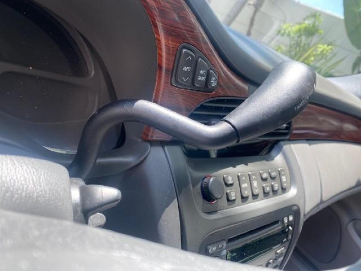 2005 Thunder Gray /Dark Gray Cadillac DeVille LOW MILES 36,800 (1G6KD54Y75U) with an 4.6L DOHC V8 Northstar Engine engine, Automatic transmission, located at 4701 North Dixie Hwy, Pompano Beach, FL, 33064, (954) 422-2889, 26.240938, -80.123474 - OUR WEBPAGE FLORIDACARS1.COM HAS OVER 100 PHOTOS AND FREE CARFAX LINK 2005 CADILLAC DEVILLE $46,045 NEW! VIN: 1G6KD54Y75U125414 1 G 6 K D 5 4 Y 7 5 U 1 2 5 4 1 4 SEDAN 4 DR 4.6L V8 F DOHC GASOLINE FRONT WHEEL DRIVE Top Features Alloy Wheels Leather Seats Basic Features ABS Brakes AM/FM Stereo Air Co - Photo#45