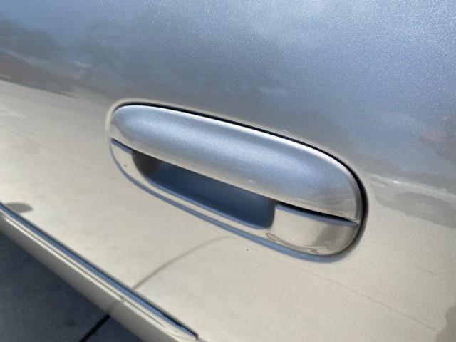 2005 Thunder Gray /Dark Gray Cadillac DeVille LOW MILES 36,800 (1G6KD54Y75U) with an 4.6L DOHC V8 Northstar Engine engine, Automatic transmission, located at 4701 North Dixie Hwy, Pompano Beach, FL, 33064, (954) 422-2889, 26.240938, -80.123474 - OUR WEBPAGE FLORIDACARS1.COM HAS OVER 100 PHOTOS AND FREE CARFAX LINK 2005 CADILLAC DEVILLE $46,045 NEW! VIN: 1G6KD54Y75U125414 1 G 6 K D 5 4 Y 7 5 U 1 2 5 4 1 4 SEDAN 4 DR 4.6L V8 F DOHC GASOLINE FRONT WHEEL DRIVE Top Features Alloy Wheels Leather Seats Basic Features ABS Brakes AM/FM Stereo Air Co - Photo#63