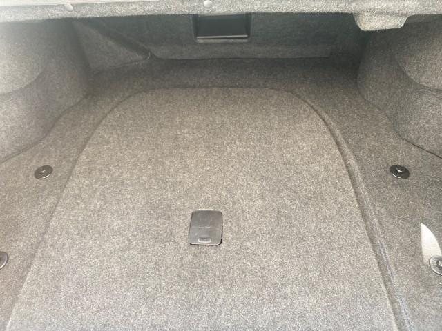 2005 Thunder Gray /Dark Gray Cadillac DeVille LOW MILES 36,800 (1G6KD54Y75U) with an 4.6L DOHC V8 Northstar Engine engine, Automatic transmission, located at 4701 North Dixie Hwy, Pompano Beach, FL, 33064, (954) 422-2889, 26.240938, -80.123474 - OUR WEBPAGE FLORIDACARS1.COM HAS OVER 100 PHOTOS AND FREE CARFAX LINK 2005 CADILLAC DEVILLE $46,045 NEW! VIN: 1G6KD54Y75U125414 1 G 6 K D 5 4 Y 7 5 U 1 2 5 4 1 4 SEDAN 4 DR 4.6L V8 F DOHC GASOLINE FRONT WHEEL DRIVE Top Features Alloy Wheels Leather Seats Basic Features ABS Brakes AM/FM Stereo Air Co - Photo#83