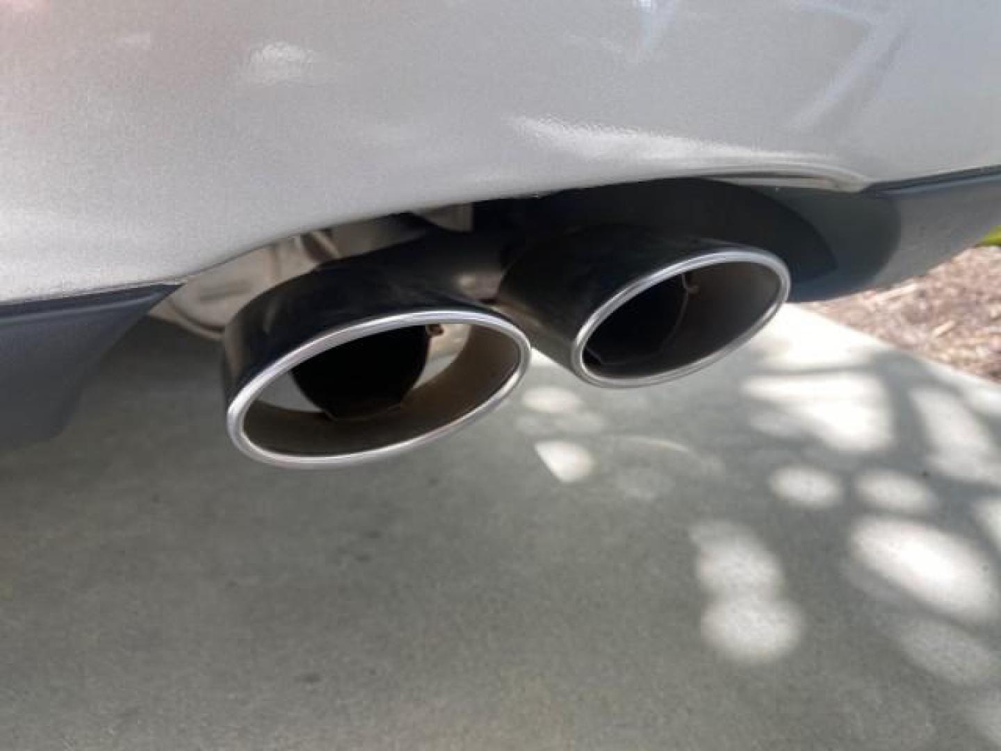 2005 Thunder Gray /Dark Gray Cadillac DeVille LOW MILES 36,800 (1G6KD54Y75U) with an 4.6L DOHC V8 Northstar Engine engine, Automatic transmission, located at 4701 North Dixie Hwy, Pompano Beach, FL, 33064, (954) 422-2889, 26.240938, -80.123474 - OUR WEBPAGE FLORIDACARS1.COM HAS OVER 100 PHOTOS AND FREE CARFAX LINK 2005 CADILLAC DEVILLE $46,045 NEW! VIN: 1G6KD54Y75U125414 1 G 6 K D 5 4 Y 7 5 U 1 2 5 4 1 4 SEDAN 4 DR 4.6L V8 F DOHC GASOLINE FRONT WHEEL DRIVE Top Features Alloy Wheels Leather Seats Basic Features ABS Brakes AM/FM Stereo Air Co - Photo#87