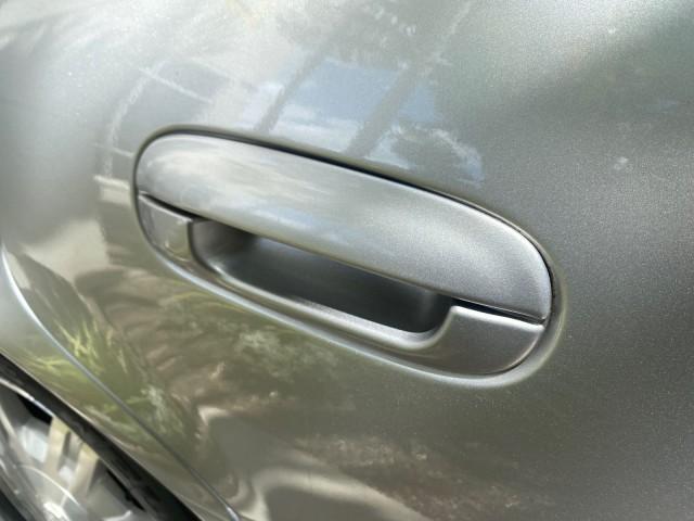 2005 Thunder Gray /Dark Gray Cadillac DeVille LOW MILES 36,800 (1G6KD54Y75U) with an 4.6L DOHC V8 Northstar Engine engine, Automatic transmission, located at 4701 North Dixie Hwy, Pompano Beach, FL, 33064, (954) 422-2889, 26.240938, -80.123474 - OUR WEBPAGE FLORIDACARS1.COM HAS OVER 100 PHOTOS AND FREE CARFAX LINK 2005 CADILLAC DEVILLE $46,045 NEW! VIN: 1G6KD54Y75U125414 1 G 6 K D 5 4 Y 7 5 U 1 2 5 4 1 4 SEDAN 4 DR 4.6L V8 F DOHC GASOLINE FRONT WHEEL DRIVE Top Features Alloy Wheels Leather Seats Basic Features ABS Brakes AM/FM Stereo Air Co - Photo#91