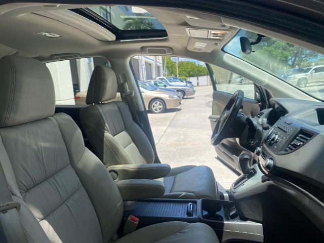 2012 Urban Titanium Metallic /Beige Honda CR-V 1 FL OWNER EX-L LOW MILES 47,572 (5J6RM3H77CL) with an 2.4L DOHC MPFI 16-Valve i-VTEC I4 Engine engine, Automatic transmission, located at 4701 North Dixie Hwy, Pompano Beach, FL, 33064, (954) 422-2889, 26.240938, -80.123474 - OUR WEBPAGE FLORIDACARS1.COM HAS OVER 100 PHOTOS AND FREE CARFAX LINK 2012 HONDA CR-V EX-L VIN: 5J6RM3H77CL033637 5 J 6 R M 3 H 7 7 C L 0 3 3 6 3 7 4 DOOR WAGON/SPORT UTILITY 2.4L I4 F DOHC 16V GASOLINE FRONT WHEEL DRIVE Top Features Alloy Wheels Bluetooth Technology Front Seat Heaters Leather Seats - Photo#12