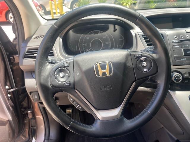 2012 Urban Titanium Metallic /Beige Honda CR-V 1 FL OWNER EX-L LOW MILES 47,572 (5J6RM3H77CL) with an 2.4L DOHC MPFI 16-Valve i-VTEC I4 Engine engine, Automatic transmission, located at 4701 North Dixie Hwy, Pompano Beach, FL, 33064, (954) 422-2889, 26.240938, -80.123474 - OUR WEBPAGE FLORIDACARS1.COM HAS OVER 100 PHOTOS AND FREE CARFAX LINK 2012 HONDA CR-V EX-L VIN: 5J6RM3H77CL033637 5 J 6 R M 3 H 7 7 C L 0 3 3 6 3 7 4 DOOR WAGON/SPORT UTILITY 2.4L I4 F DOHC 16V GASOLINE FRONT WHEEL DRIVE Top Features Alloy Wheels Bluetooth Technology Front Seat Heaters Leather Seats - Photo#39