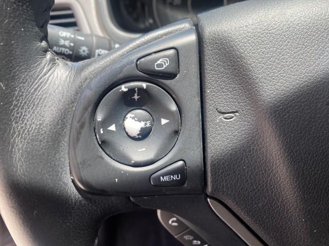 2012 Urban Titanium Metallic /Beige Honda CR-V 1 FL OWNER EX-L LOW MILES 47,572 (5J6RM3H77CL) with an 2.4L DOHC MPFI 16-Valve i-VTEC I4 Engine engine, Automatic transmission, located at 4701 North Dixie Hwy, Pompano Beach, FL, 33064, (954) 422-2889, 26.240938, -80.123474 - OUR WEBPAGE FLORIDACARS1.COM HAS OVER 100 PHOTOS AND FREE CARFAX LINK 2012 HONDA CR-V EX-L VIN: 5J6RM3H77CL033637 5 J 6 R M 3 H 7 7 C L 0 3 3 6 3 7 4 DOOR WAGON/SPORT UTILITY 2.4L I4 F DOHC 16V GASOLINE FRONT WHEEL DRIVE Top Features Alloy Wheels Bluetooth Technology Front Seat Heaters Leather Seats - Photo#40