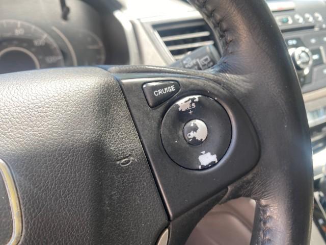 2012 Urban Titanium Metallic /Beige Honda CR-V 1 FL OWNER EX-L LOW MILES 47,572 (5J6RM3H77CL) with an 2.4L DOHC MPFI 16-Valve i-VTEC I4 Engine engine, Automatic transmission, located at 4701 North Dixie Hwy, Pompano Beach, FL, 33064, (954) 422-2889, 26.240938, -80.123474 - OUR WEBPAGE FLORIDACARS1.COM HAS OVER 100 PHOTOS AND FREE CARFAX LINK 2012 HONDA CR-V EX-L VIN: 5J6RM3H77CL033637 5 J 6 R M 3 H 7 7 C L 0 3 3 6 3 7 4 DOOR WAGON/SPORT UTILITY 2.4L I4 F DOHC 16V GASOLINE FRONT WHEEL DRIVE Top Features Alloy Wheels Bluetooth Technology Front Seat Heaters Leather Seats - Photo#42