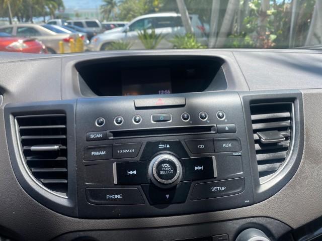 2012 Urban Titanium Metallic /Beige Honda CR-V 1 FL OWNER EX-L LOW MILES 47,572 (5J6RM3H77CL) with an 2.4L DOHC MPFI 16-Valve i-VTEC I4 Engine engine, Automatic transmission, located at 4701 North Dixie Hwy, Pompano Beach, FL, 33064, (954) 422-2889, 26.240938, -80.123474 - OUR WEBPAGE FLORIDACARS1.COM HAS OVER 100 PHOTOS AND FREE CARFAX LINK 2012 HONDA CR-V EX-L VIN: 5J6RM3H77CL033637 5 J 6 R M 3 H 7 7 C L 0 3 3 6 3 7 4 DOOR WAGON/SPORT UTILITY 2.4L I4 F DOHC 16V GASOLINE FRONT WHEEL DRIVE Top Features Alloy Wheels Bluetooth Technology Front Seat Heaters Leather Seats - Photo#49