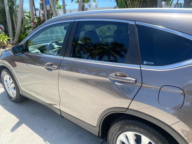 2012 Urban Titanium Metallic /Beige Honda CR-V 1 FL OWNER EX-L LOW MILES 47,572 (5J6RM3H77CL) with an 2.4L DOHC MPFI 16-Valve i-VTEC I4 Engine engine, Automatic transmission, located at 4701 North Dixie Hwy, Pompano Beach, FL, 33064, (954) 422-2889, 26.240938, -80.123474 - OUR WEBPAGE FLORIDACARS1.COM HAS OVER 100 PHOTOS AND FREE CARFAX LINK 2012 HONDA CR-V EX-L VIN: 5J6RM3H77CL033637 5 J 6 R M 3 H 7 7 C L 0 3 3 6 3 7 4 DOOR WAGON/SPORT UTILITY 2.4L I4 F DOHC 16V GASOLINE FRONT WHEEL DRIVE Top Features Alloy Wheels Bluetooth Technology Front Seat Heaters Leather Seats - Photo#65