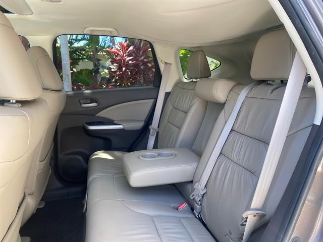 2012 Urban Titanium Metallic /Beige Honda CR-V 1 FL OWNER EX-L LOW MILES 47,572 (5J6RM3H77CL) with an 2.4L DOHC MPFI 16-Valve i-VTEC I4 Engine engine, Automatic transmission, located at 4701 North Dixie Hwy, Pompano Beach, FL, 33064, (954) 422-2889, 26.240938, -80.123474 - OUR WEBPAGE FLORIDACARS1.COM HAS OVER 100 PHOTOS AND FREE CARFAX LINK 2012 HONDA CR-V EX-L VIN: 5J6RM3H77CL033637 5 J 6 R M 3 H 7 7 C L 0 3 3 6 3 7 4 DOOR WAGON/SPORT UTILITY 2.4L I4 F DOHC 16V GASOLINE FRONT WHEEL DRIVE Top Features Alloy Wheels Bluetooth Technology Front Seat Heaters Leather Seats - Photo#68